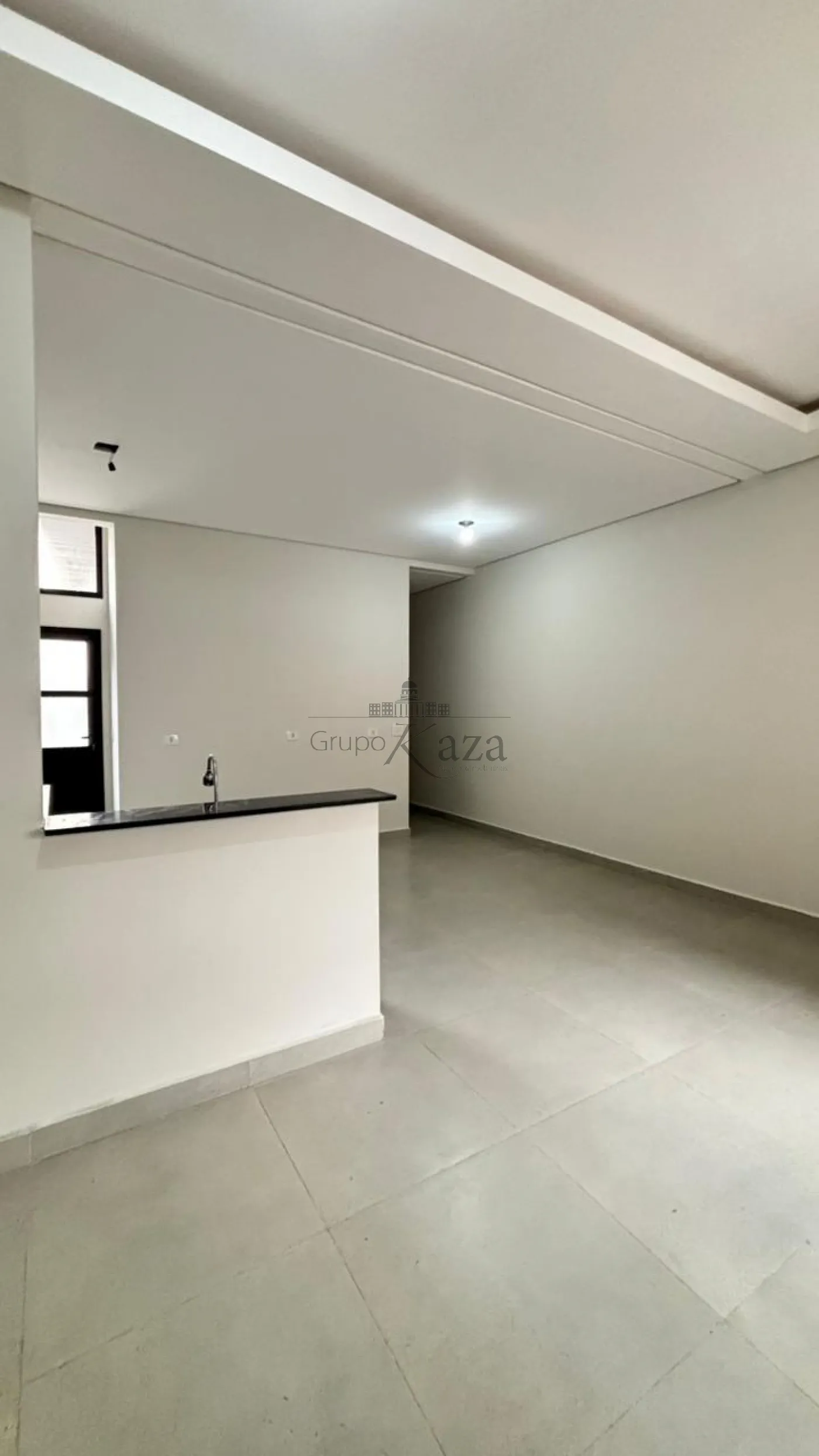 Foto 1 de Casa Padrão em Jardim das Indústrias, São José dos Campos - imagem 1