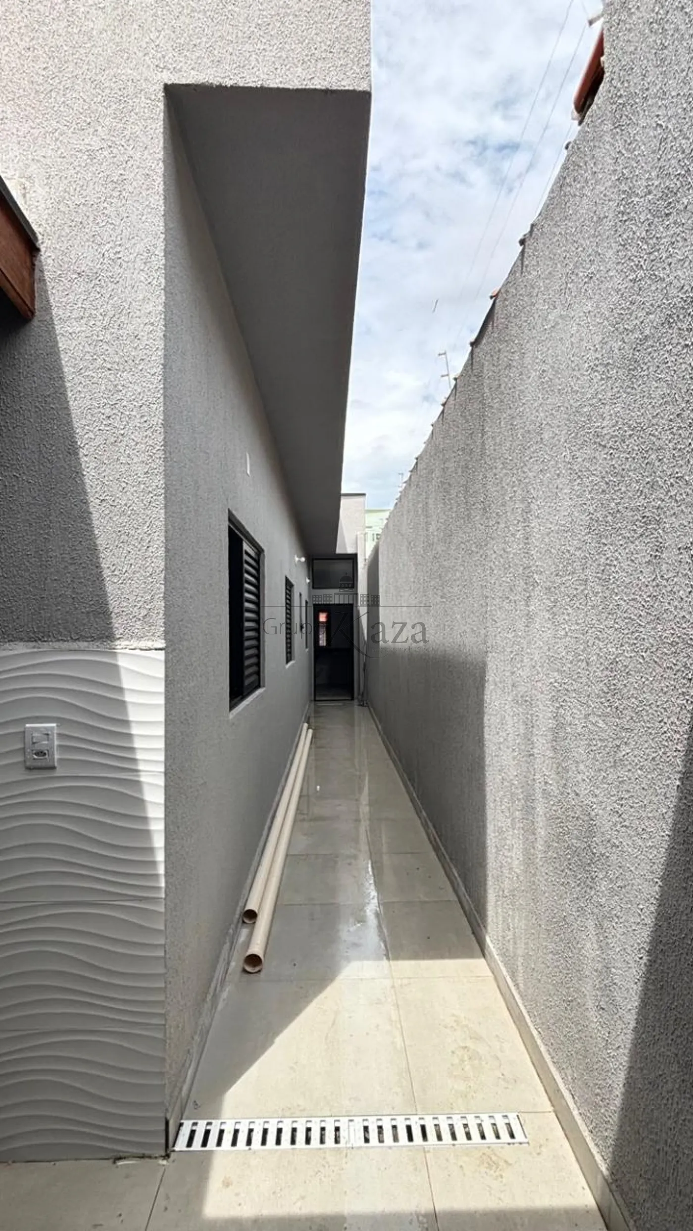 Foto 12 de Casa Padrão em Jardim das Indústrias, São José dos Campos - imagem 12