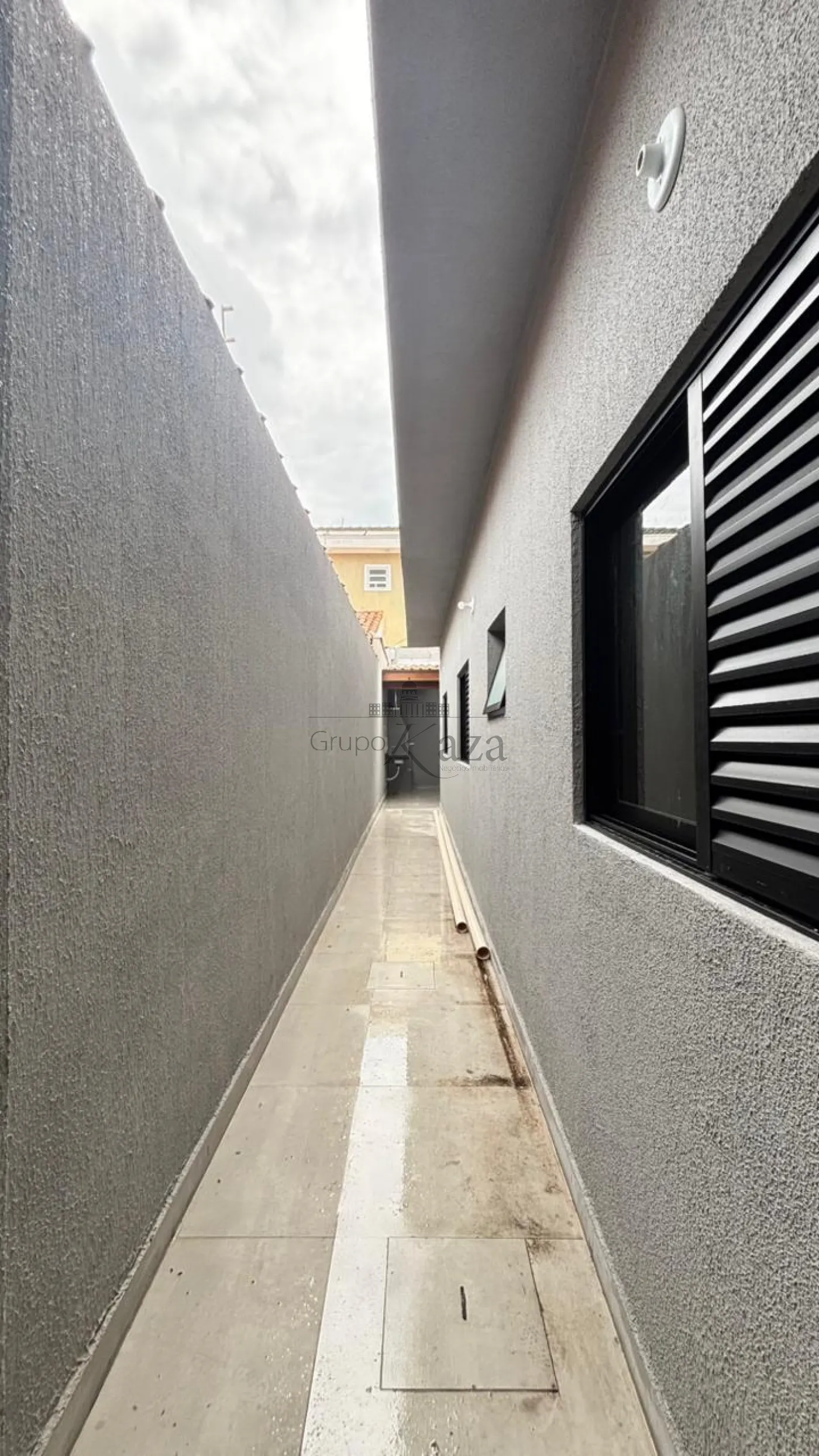 Foto 13 de Casa Padrão em Jardim das Indústrias, São José dos Campos - imagem 13