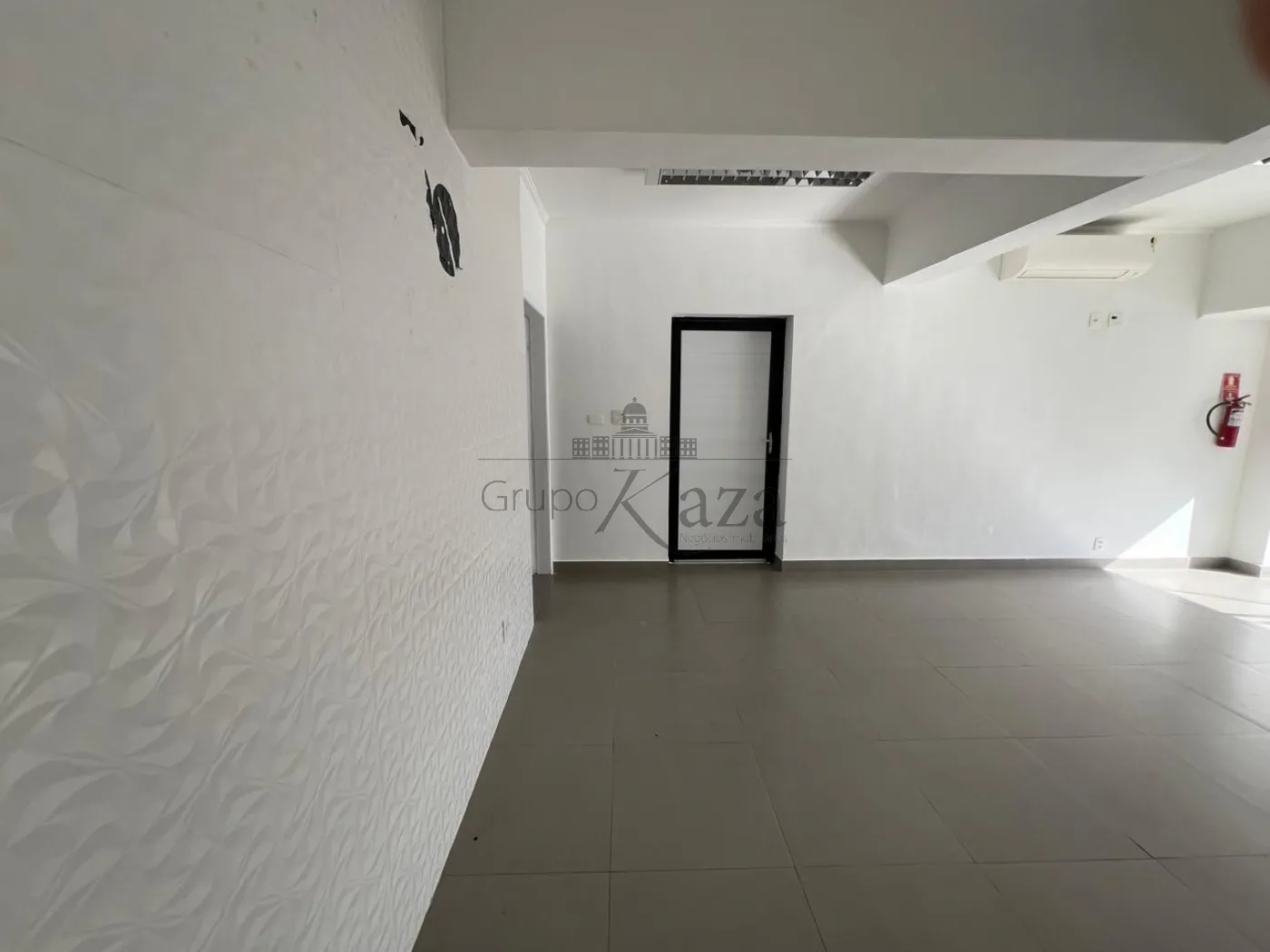 Foto 11 de Comercial Casa em Jardim São Dimas, São José dos Campos - imagem 11