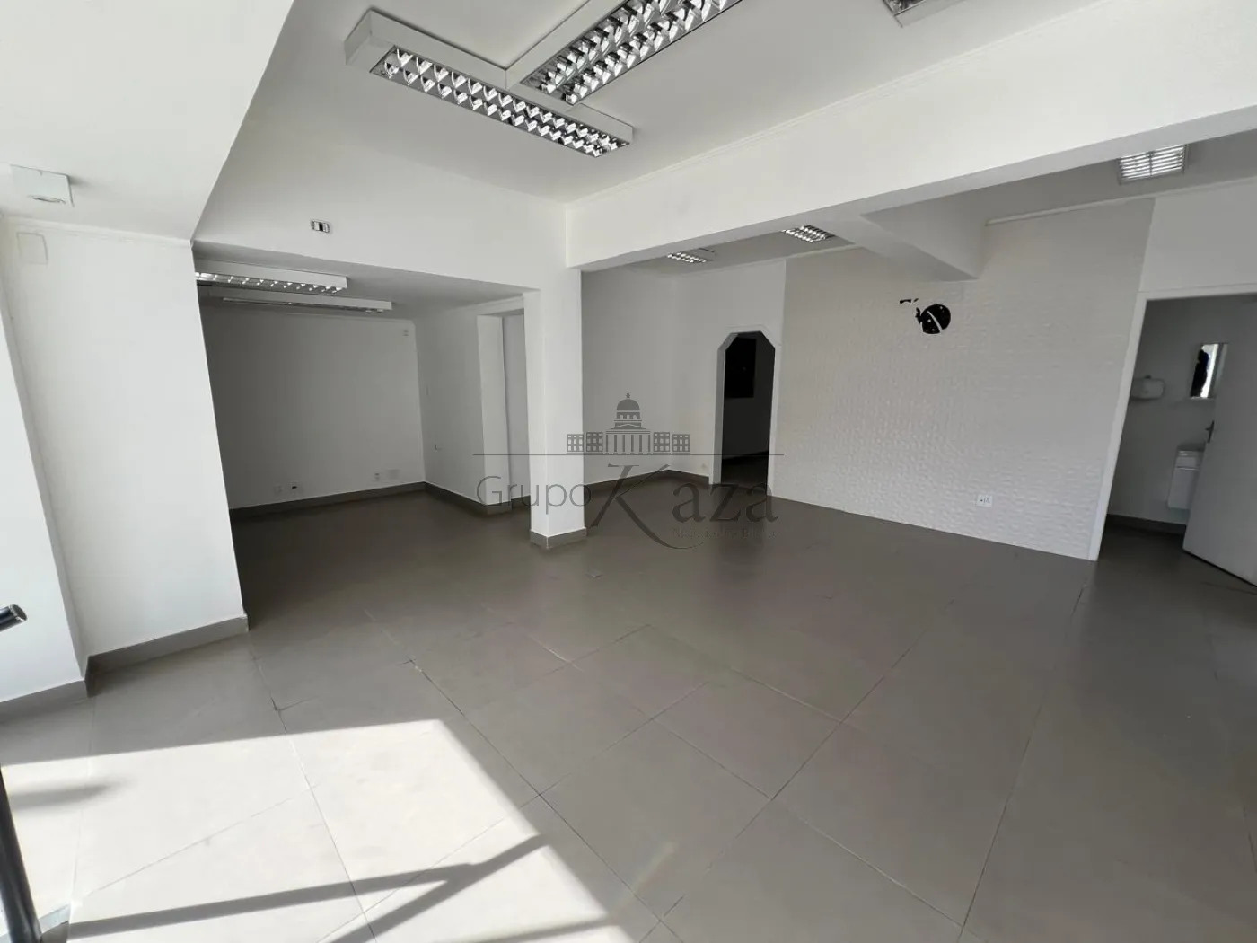Foto 7 de Comercial Casa em Jardim São Dimas, São José dos Campos - imagem 7