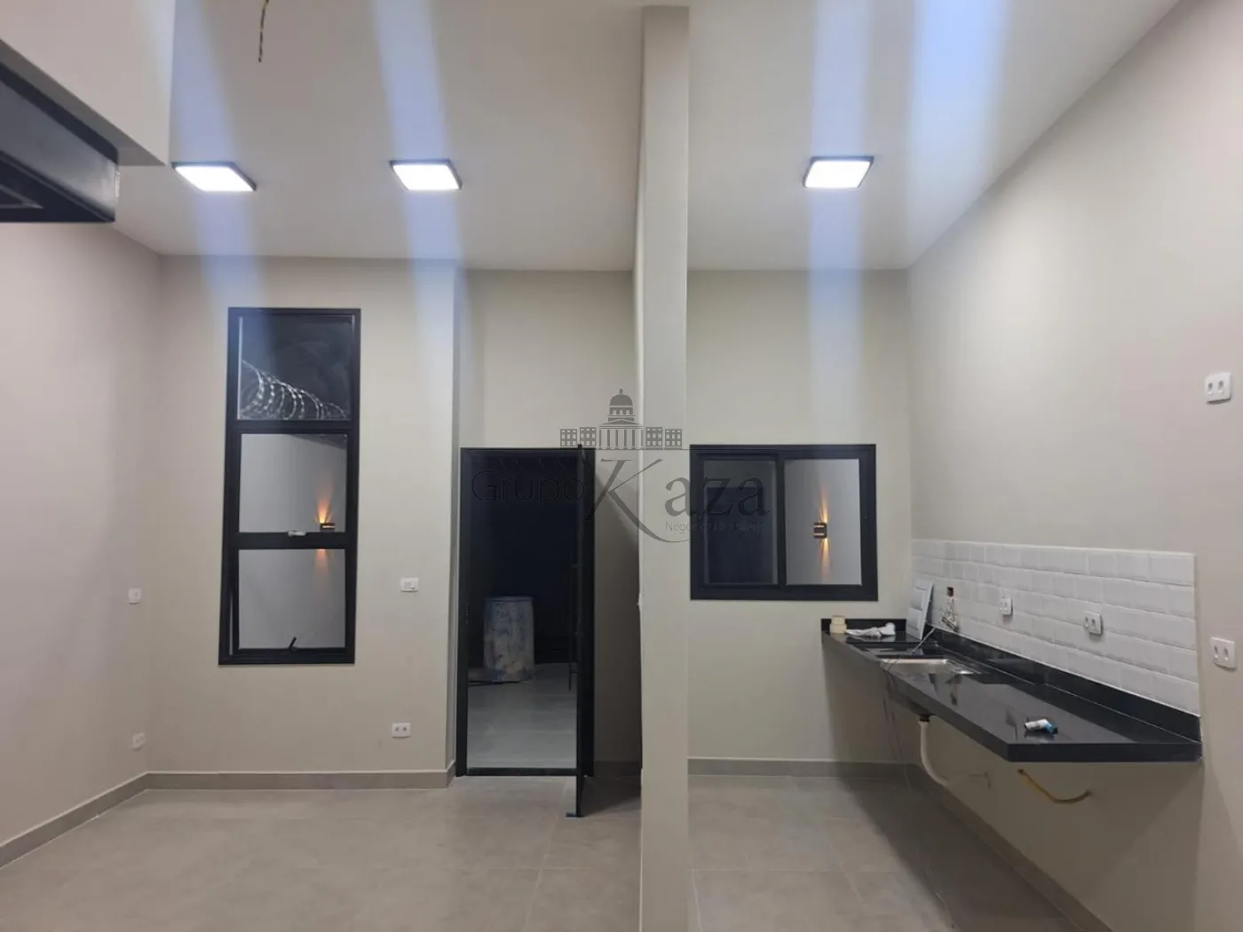 Foto 11 de Casa Padrão em Parque Novo Horizonte, São José dos Campos - imagem 11
