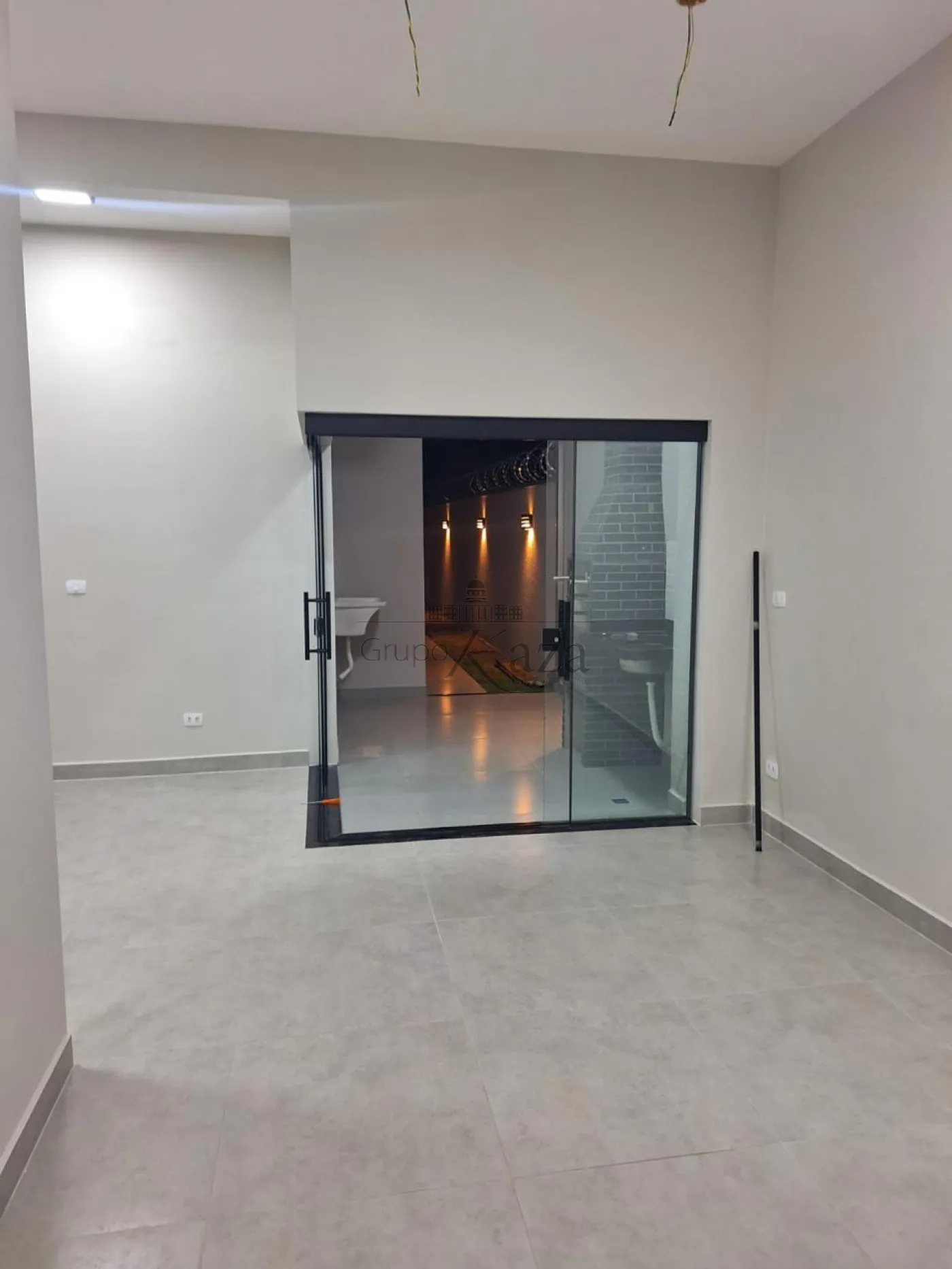 Foto 9 de Casa Padrão em Parque Novo Horizonte, São José dos Campos - imagem 9
