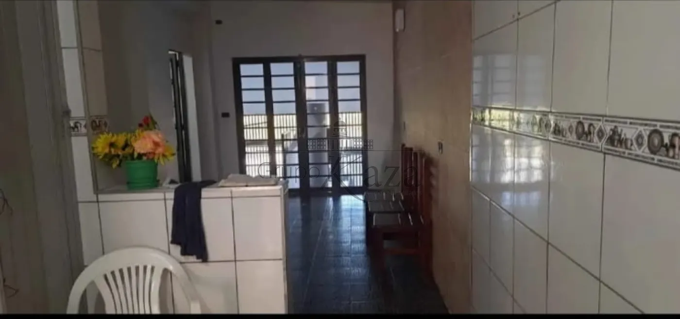 Foto 8 de Casa Sobrado em Primeiro de Maio, Jacareí - imagem 8
