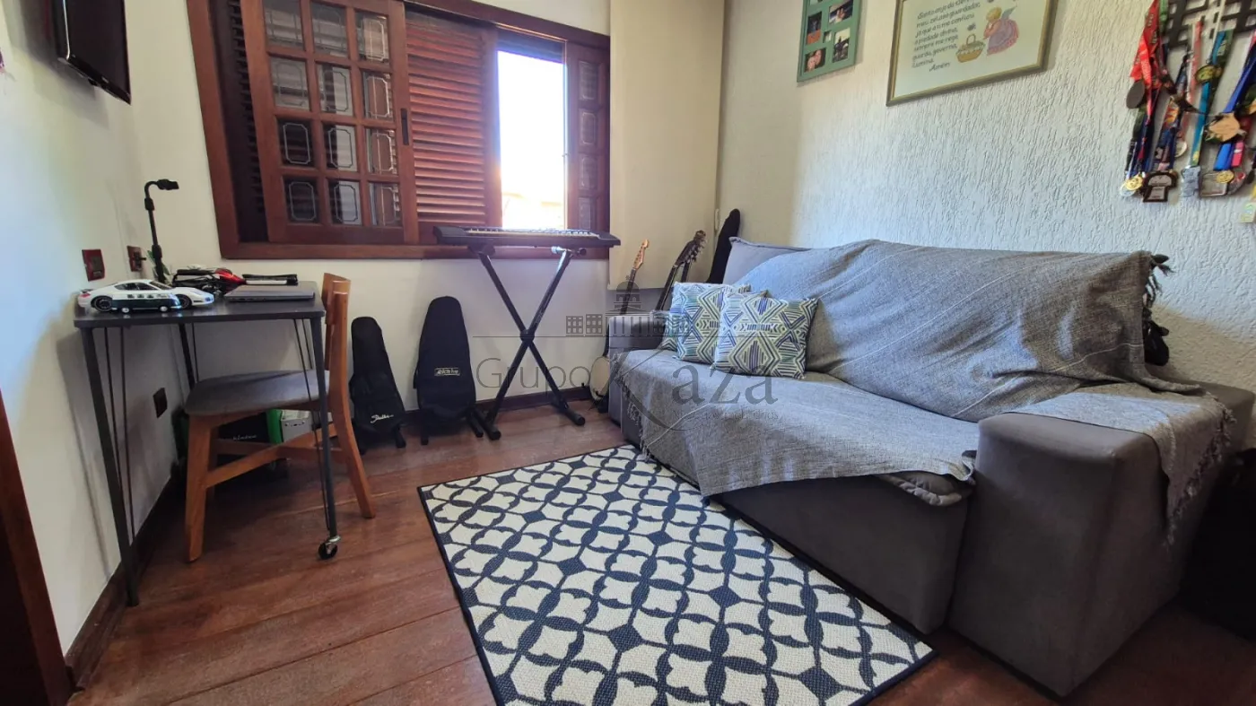 Foto 33 de Casa Condomínio em Vila Zezé, Jacareí - imagem 33