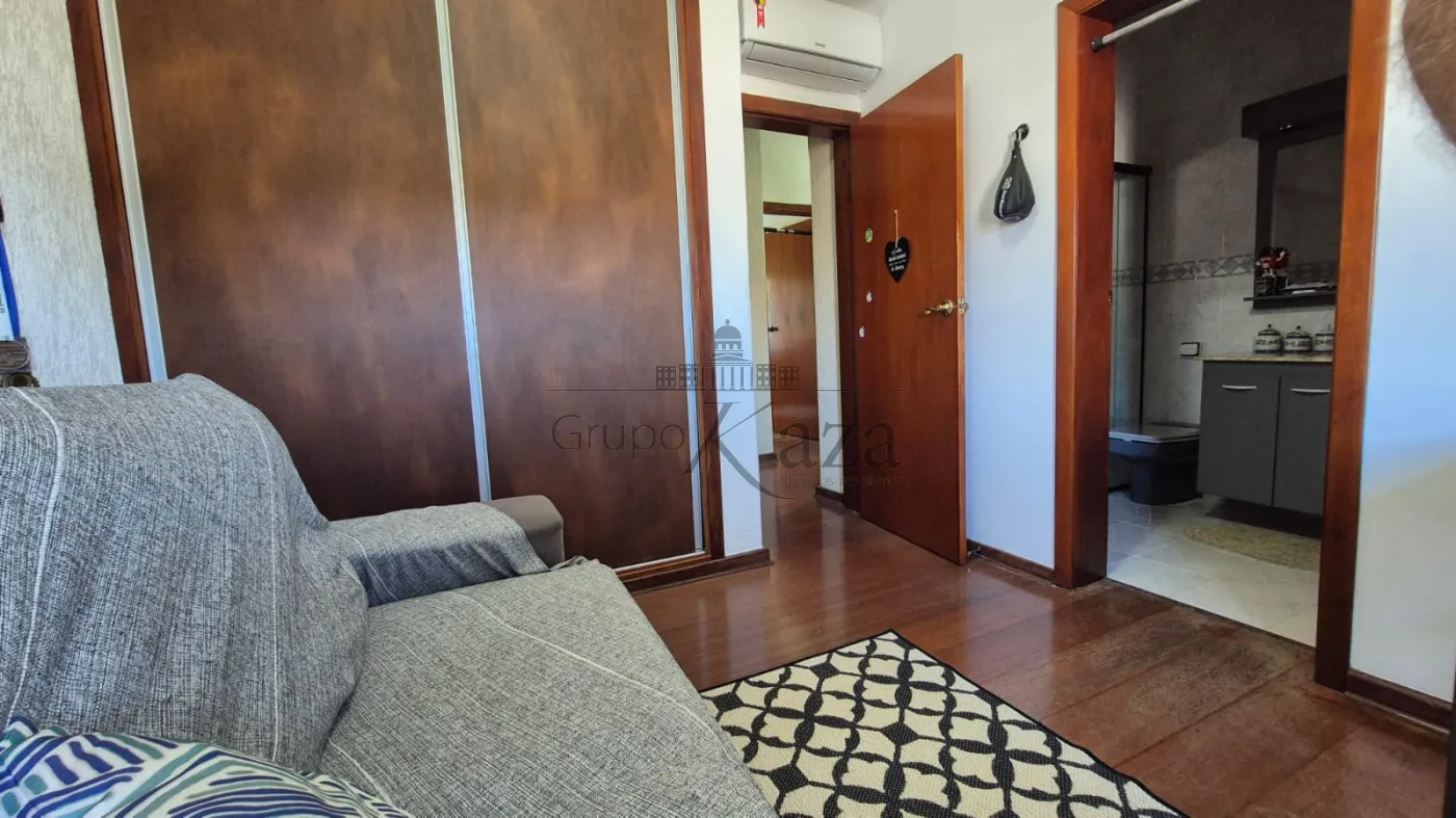 Foto 34 de Casa Condomínio em Vila Zezé, Jacareí - imagem 34