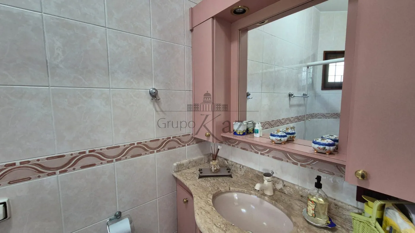 Foto 38 de Casa Condomínio em Vila Zezé, Jacareí - imagem 38