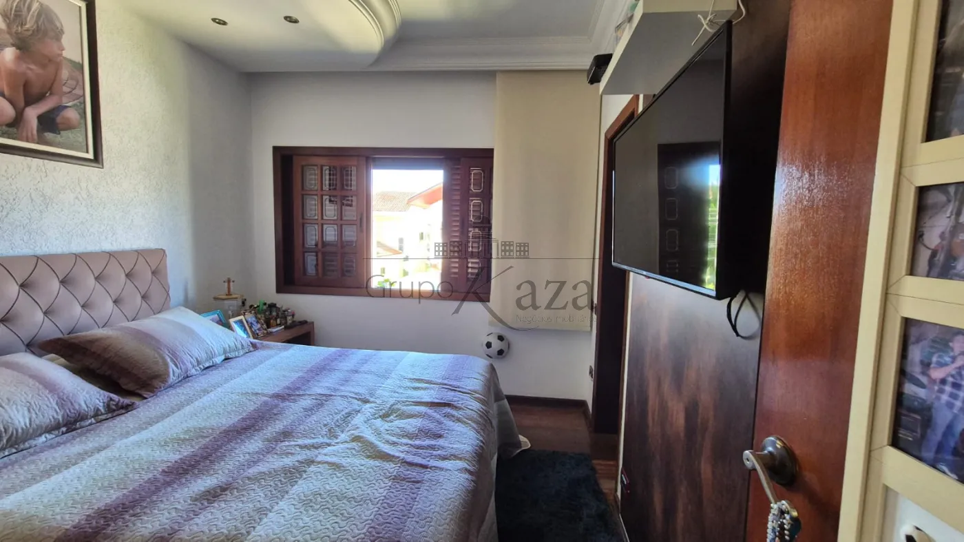 Foto 39 de Casa Condomínio em Vila Zezé, Jacareí - imagem 39