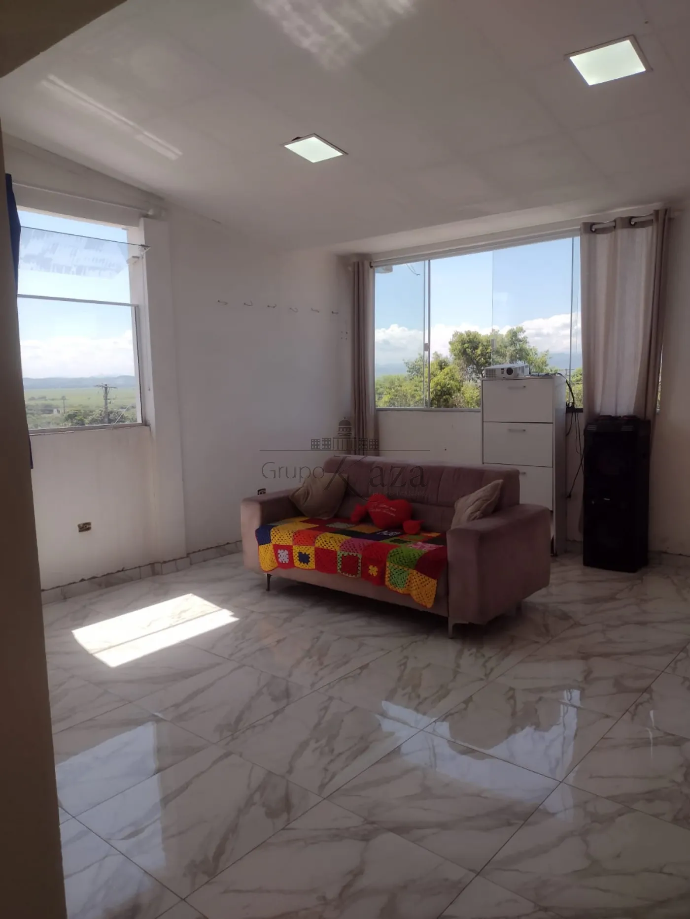 Foto 5 de Casa Sobrado em Conjunto Residencial Galo Branco, São José dos Campos - imagem 5