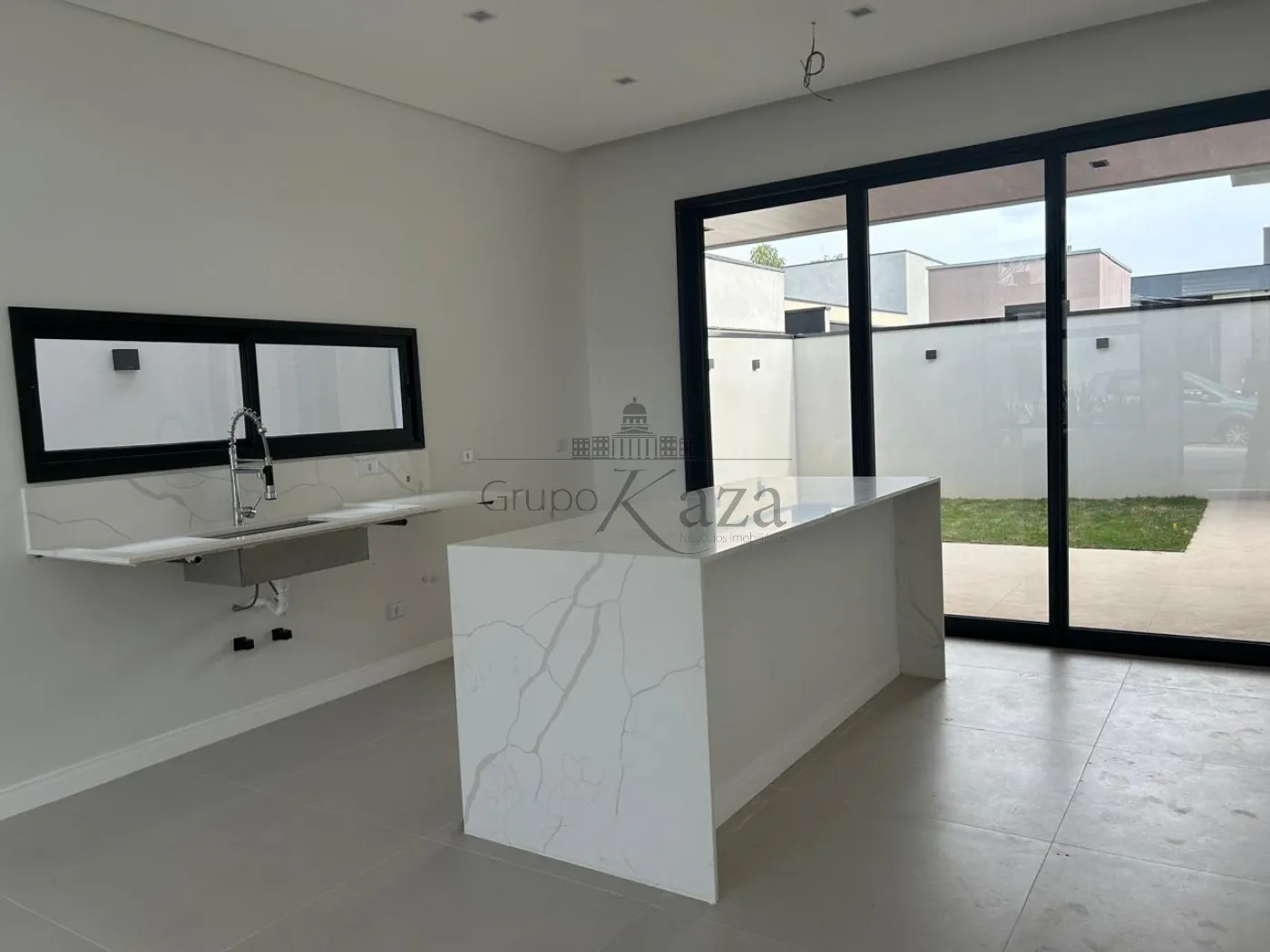 Foto 3 de Casa Condomínio em Bairro Floresta, São José dos Campos - imagem 3