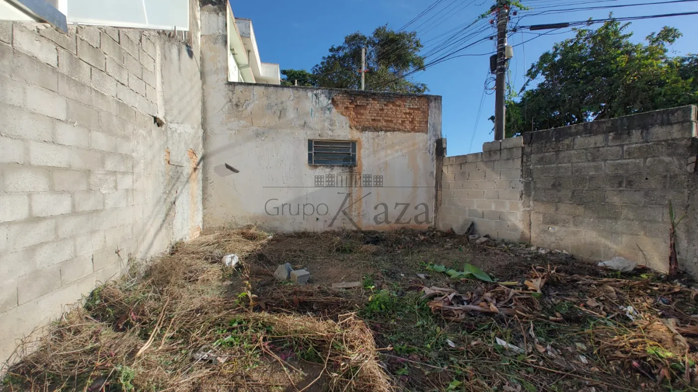 Foto 3 de Terreno Padrão em Parque Santo Antônio, Jacareí - imagem 3