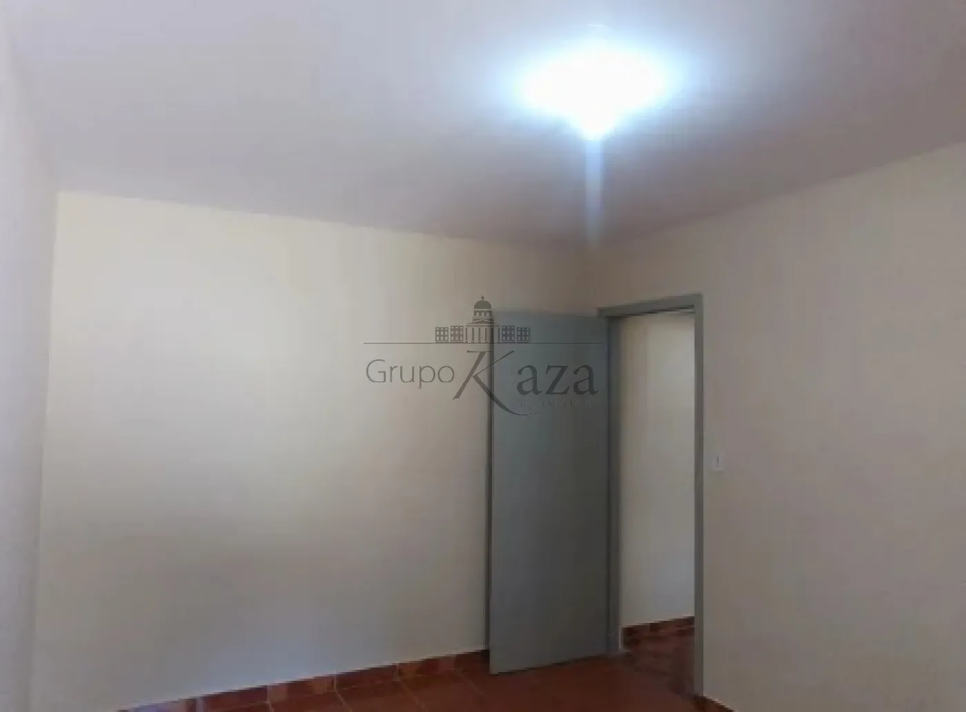Foto 8 de Casa Comercial  Residencial em Jardim São Judas Tadeu, São José dos Campos - imagem 8