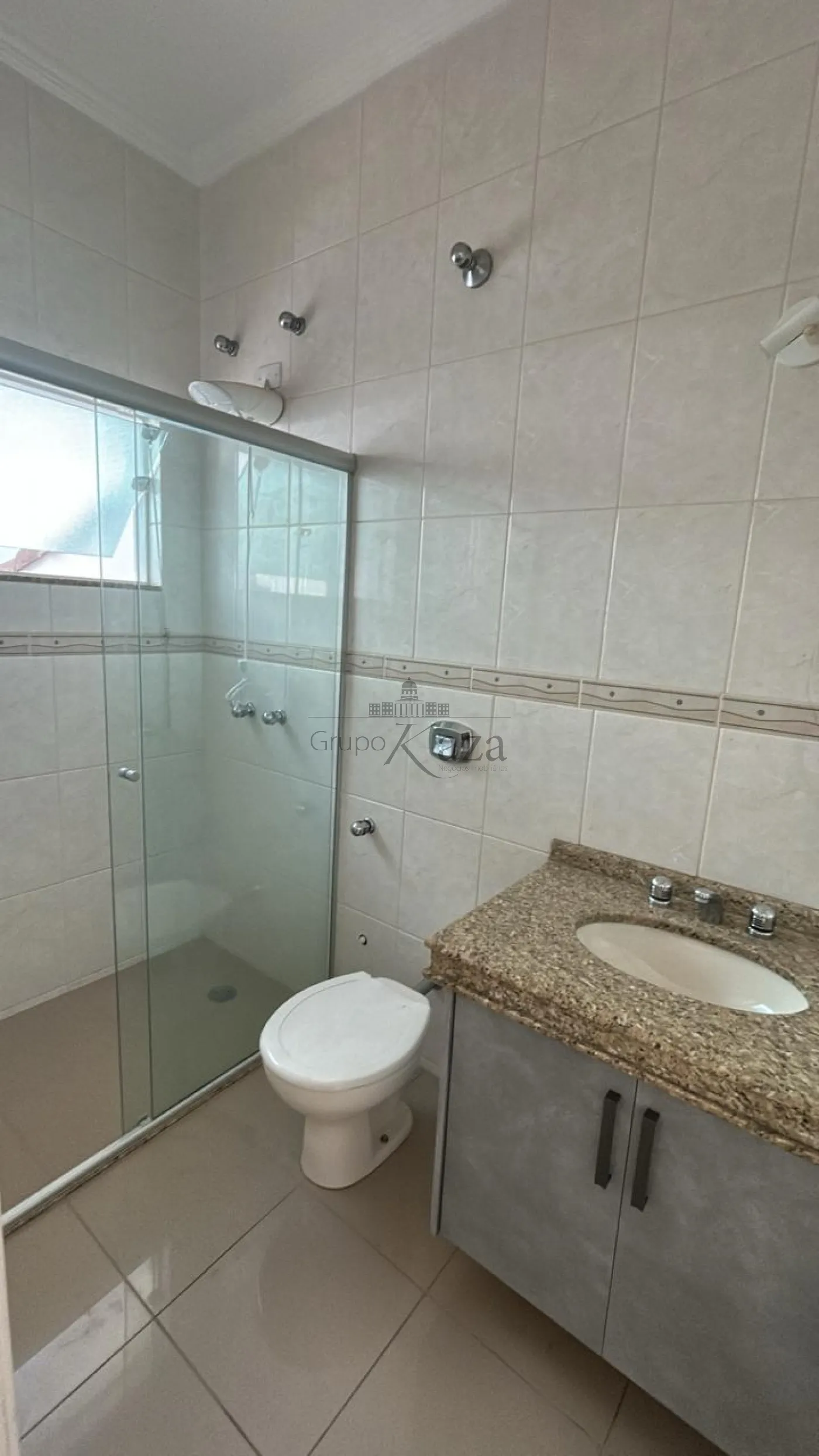 Foto 15 de Casa Condomínio em Vila Zezé, Jacareí - imagem 15