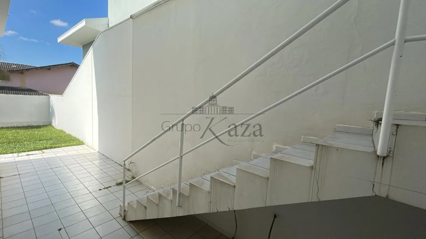 Foto 22 de Casa Condomínio em Vila Zezé, Jacareí - imagem 22