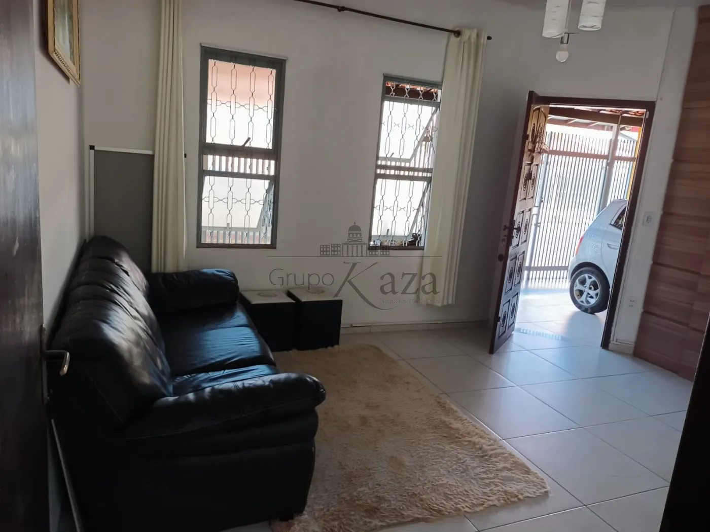 Foto 1 de Casa Padrão em Vila Alexandrina, São José dos Campos - imagem 1