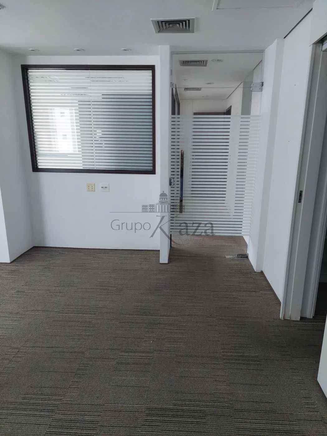 Foto 2 de Comercial Conjunto Comercial em Cerqueira César, São Paulo - imagem 2