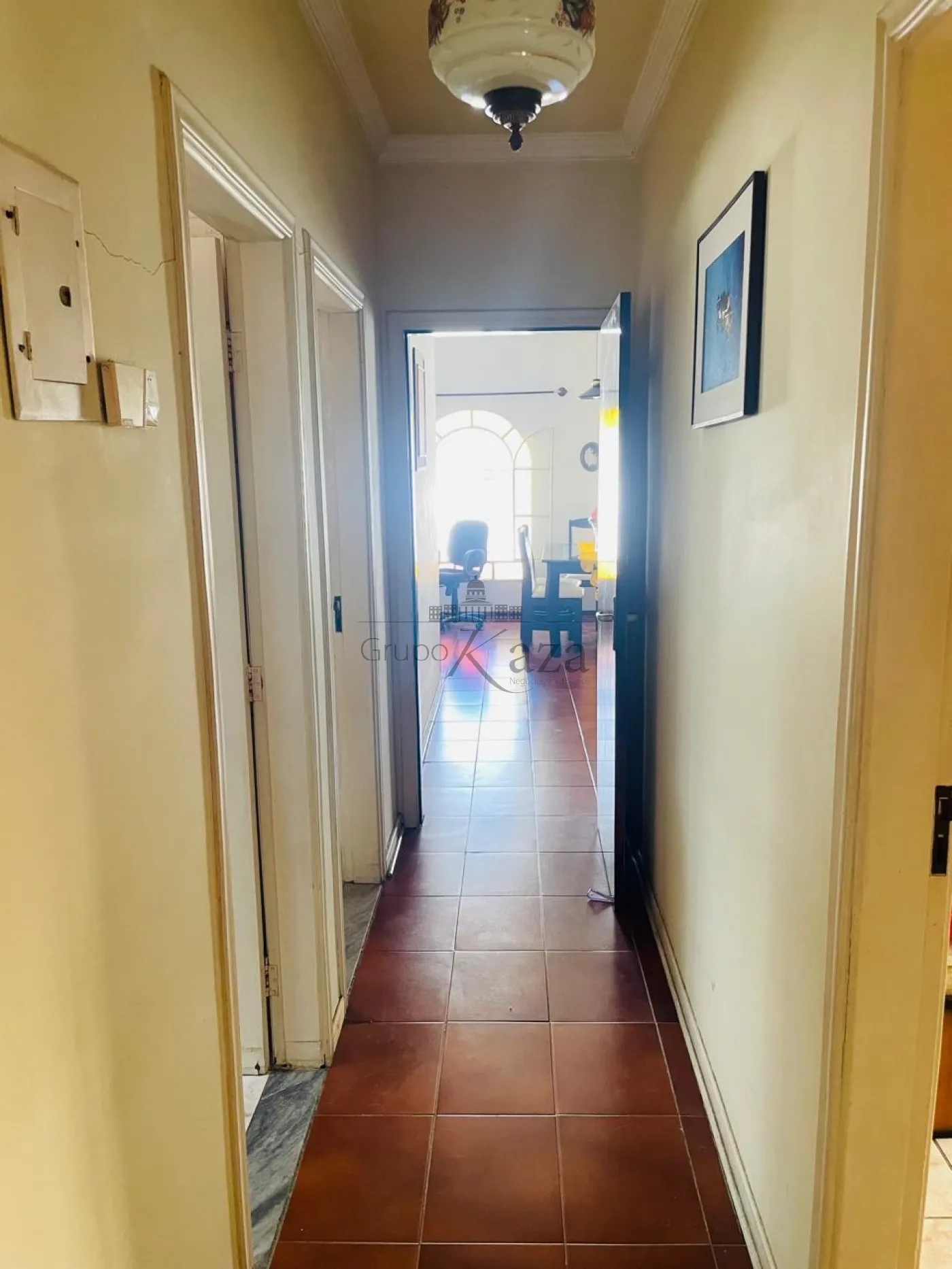Foto 9 de Casa Padrão em Jardim das Indústrias, São José dos Campos - imagem 9
