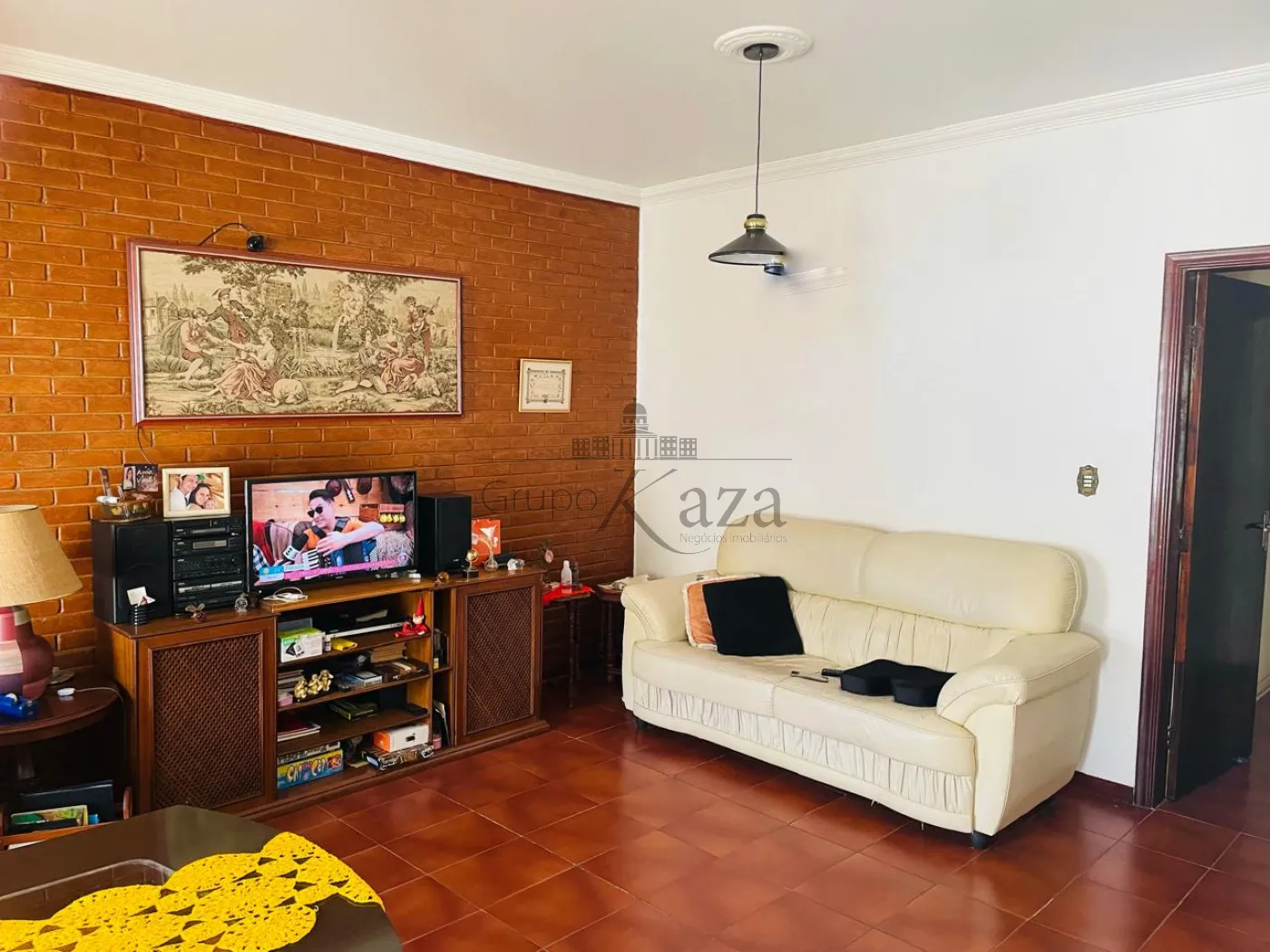 Foto 3 de Casa Padrão em Jardim das Indústrias, São José dos Campos - imagem 3