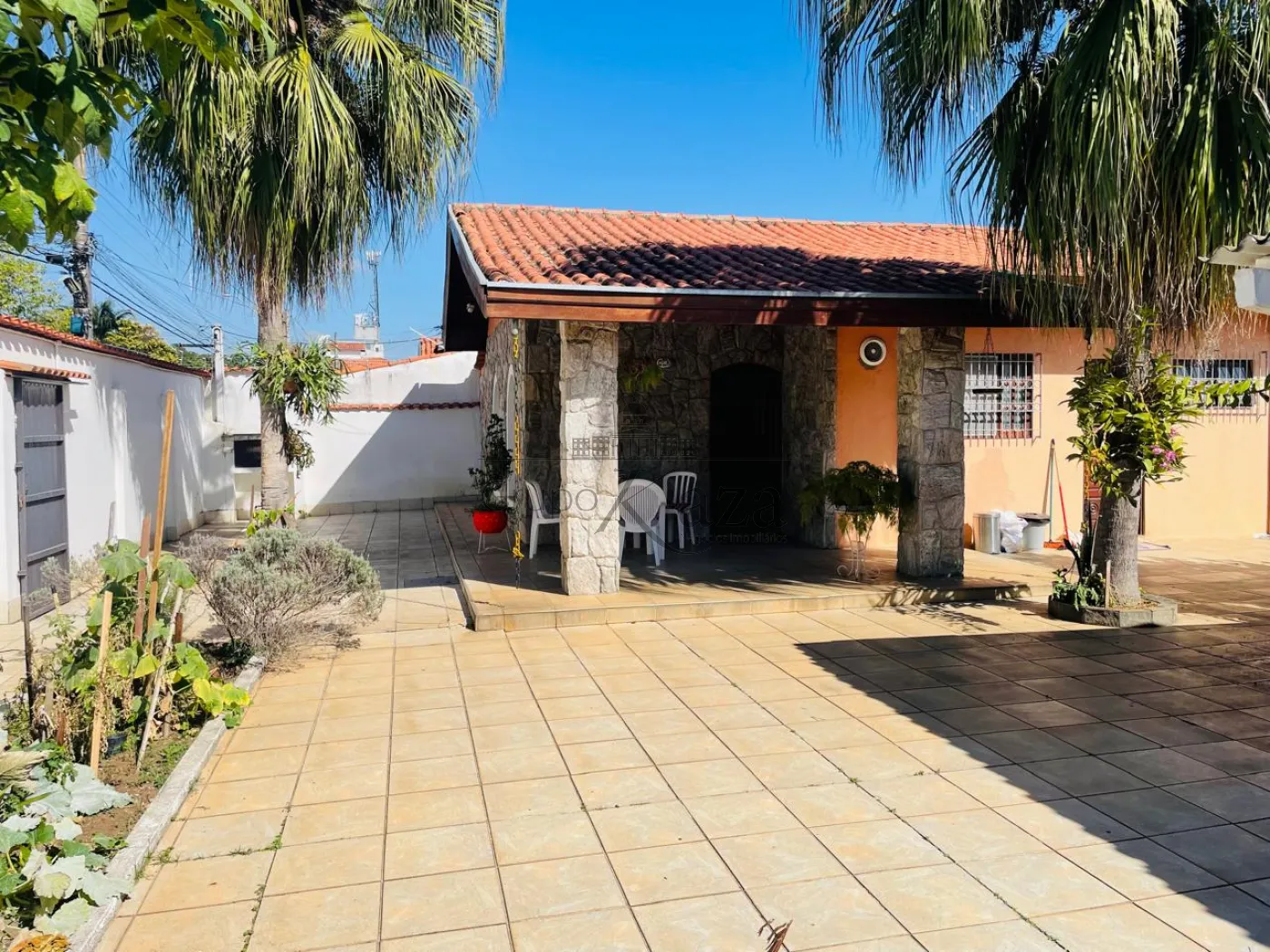 Foto 17 de Casa Padrão em Jardim das Indústrias, São José dos Campos - imagem 17