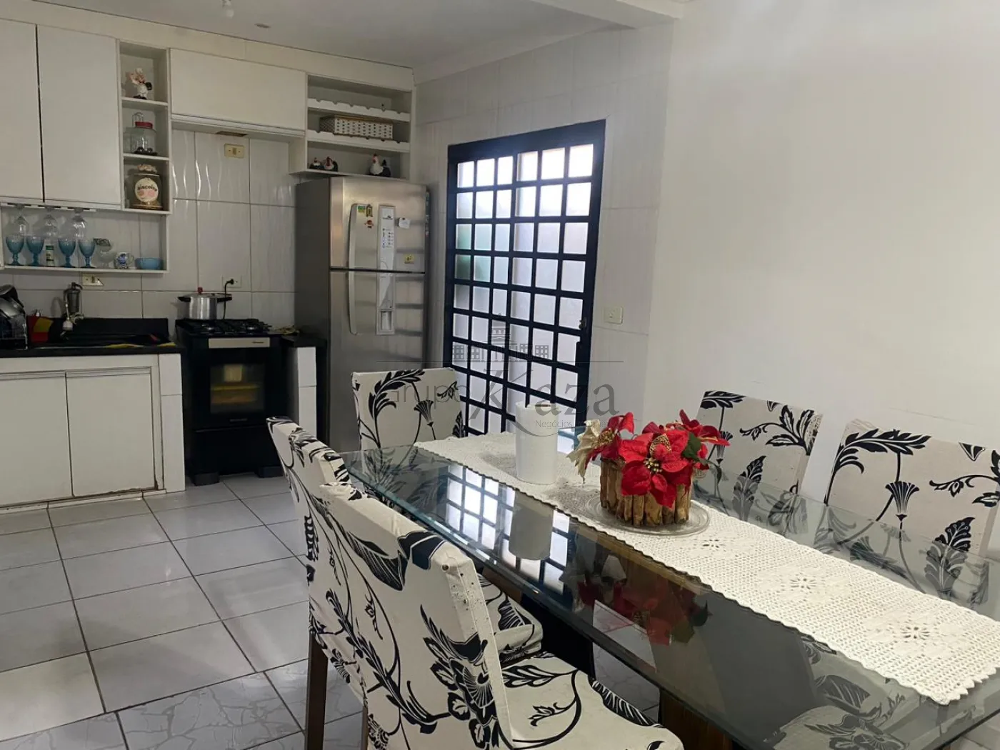 Foto 4 de Casa Sobrado em Jardim Satélite, São José dos Campos - imagem 4