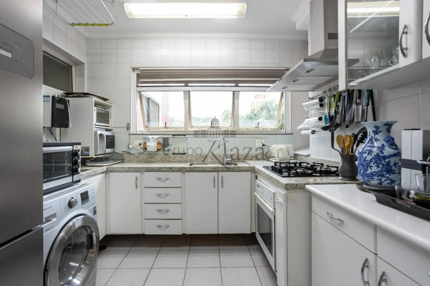 Foto 10 de Apartamento Padrão em Real Parque, São Paulo - imagem 10
