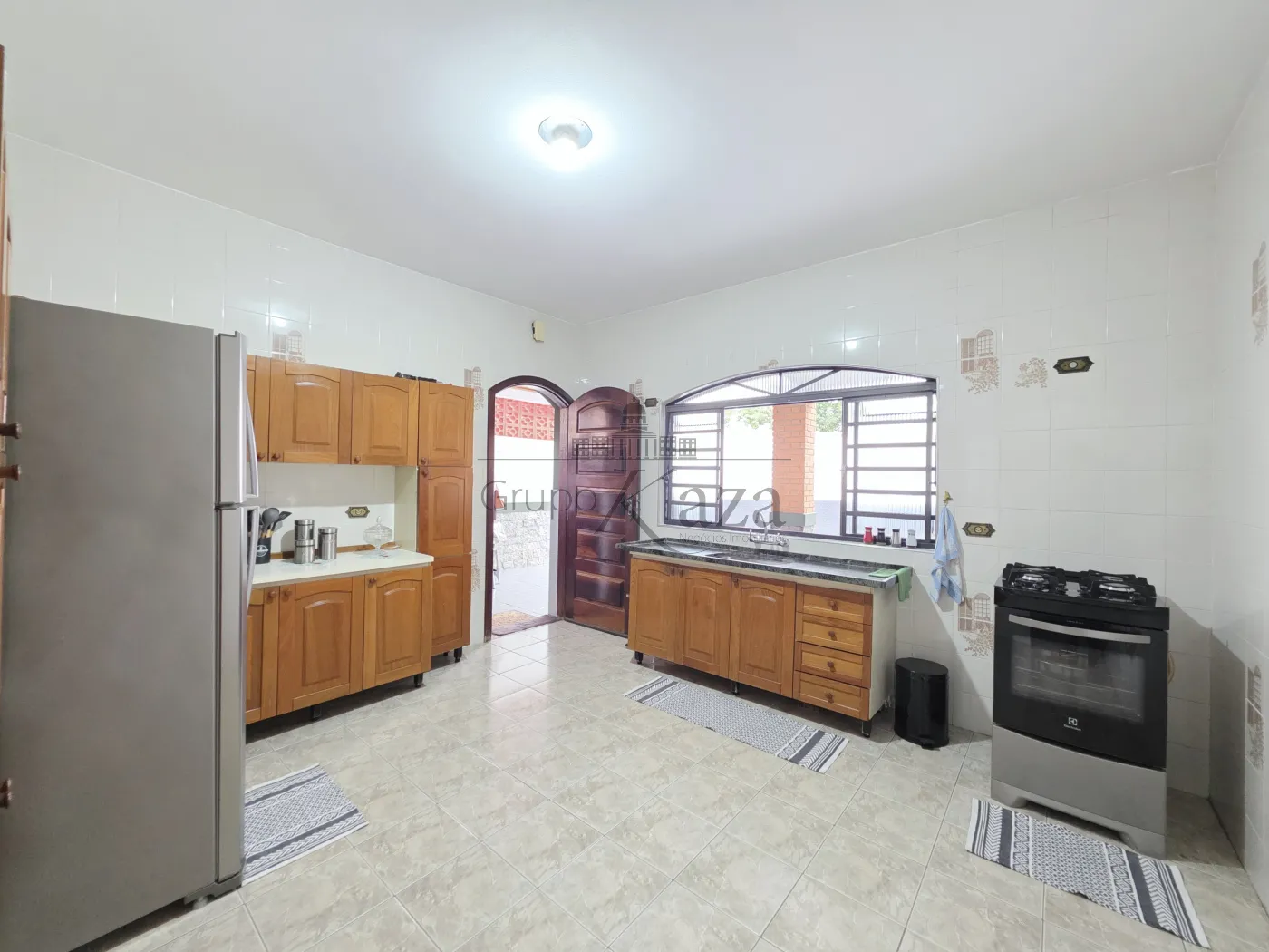 Foto 4 de Casa Sobrado em Jardim Guimarães, São José dos Campos - imagem 4