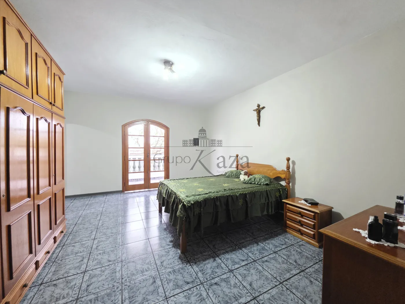 Foto 11 de Casa Sobrado em Jardim Guimarães, São José dos Campos - imagem 11