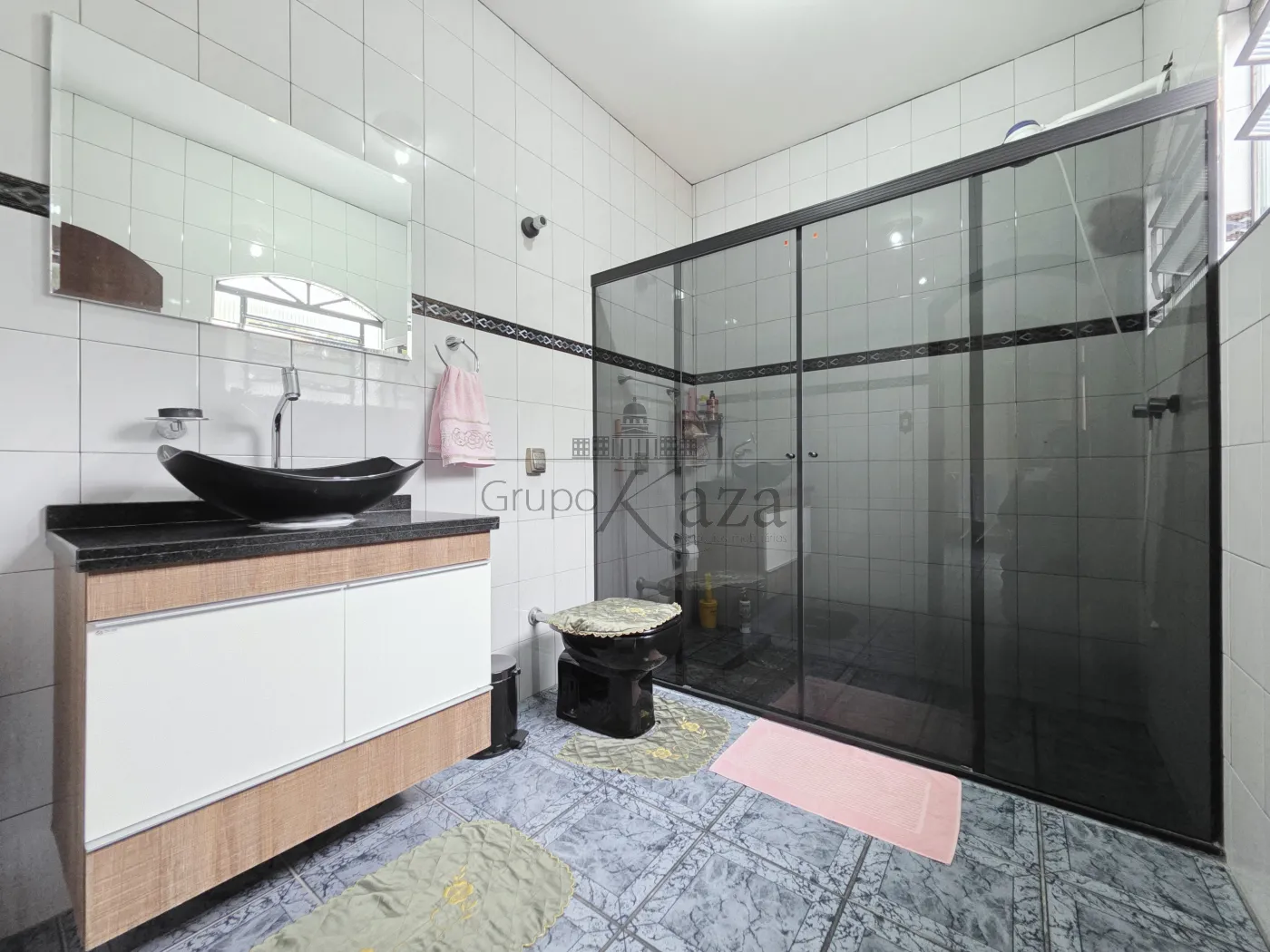 Foto 17 de Casa Sobrado em Jardim Guimarães, São José dos Campos - imagem 17
