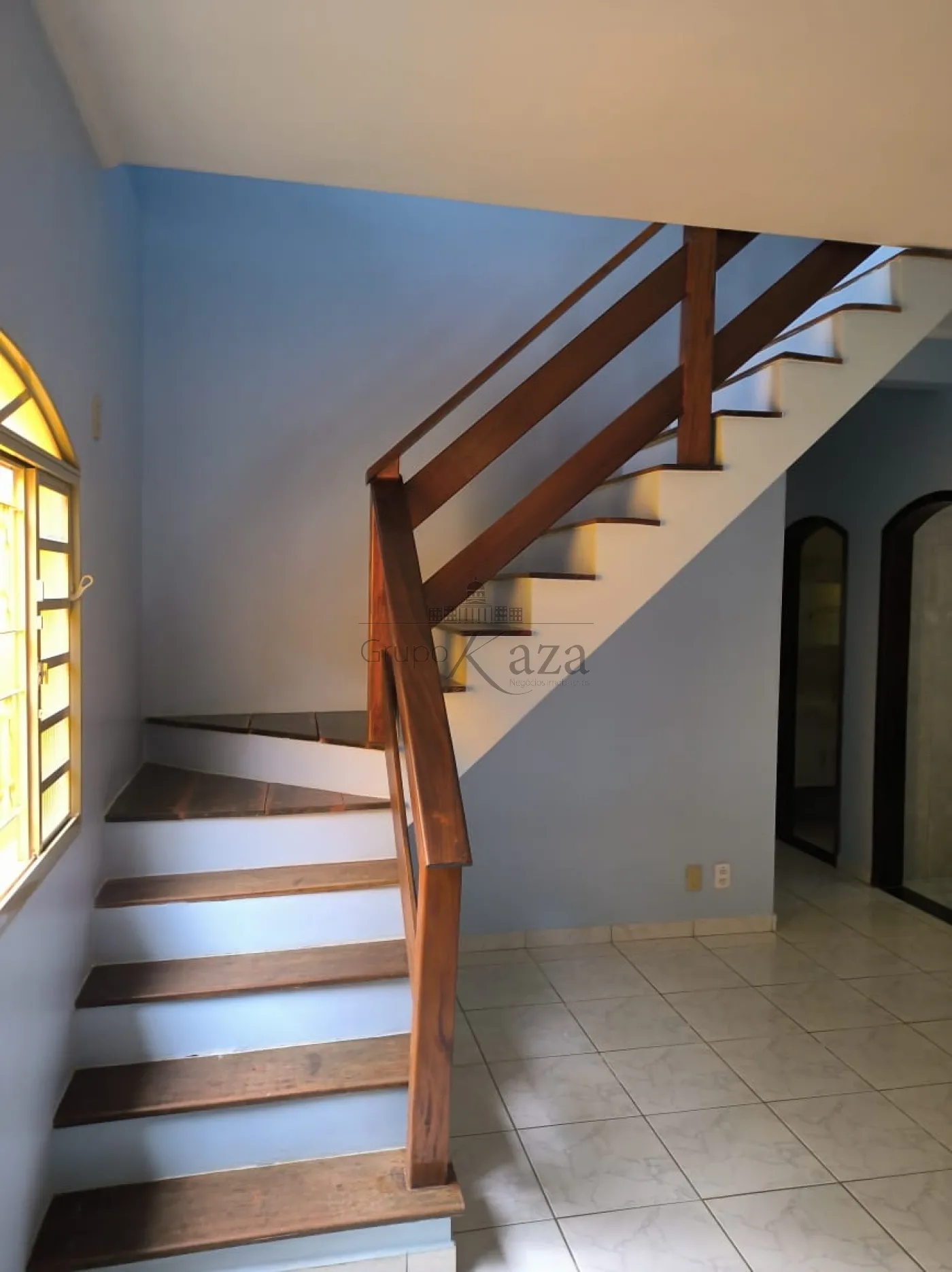 Foto 2 de Casa Padrão em Bosque dos Eucaliptos, São José dos Campos - imagem 2