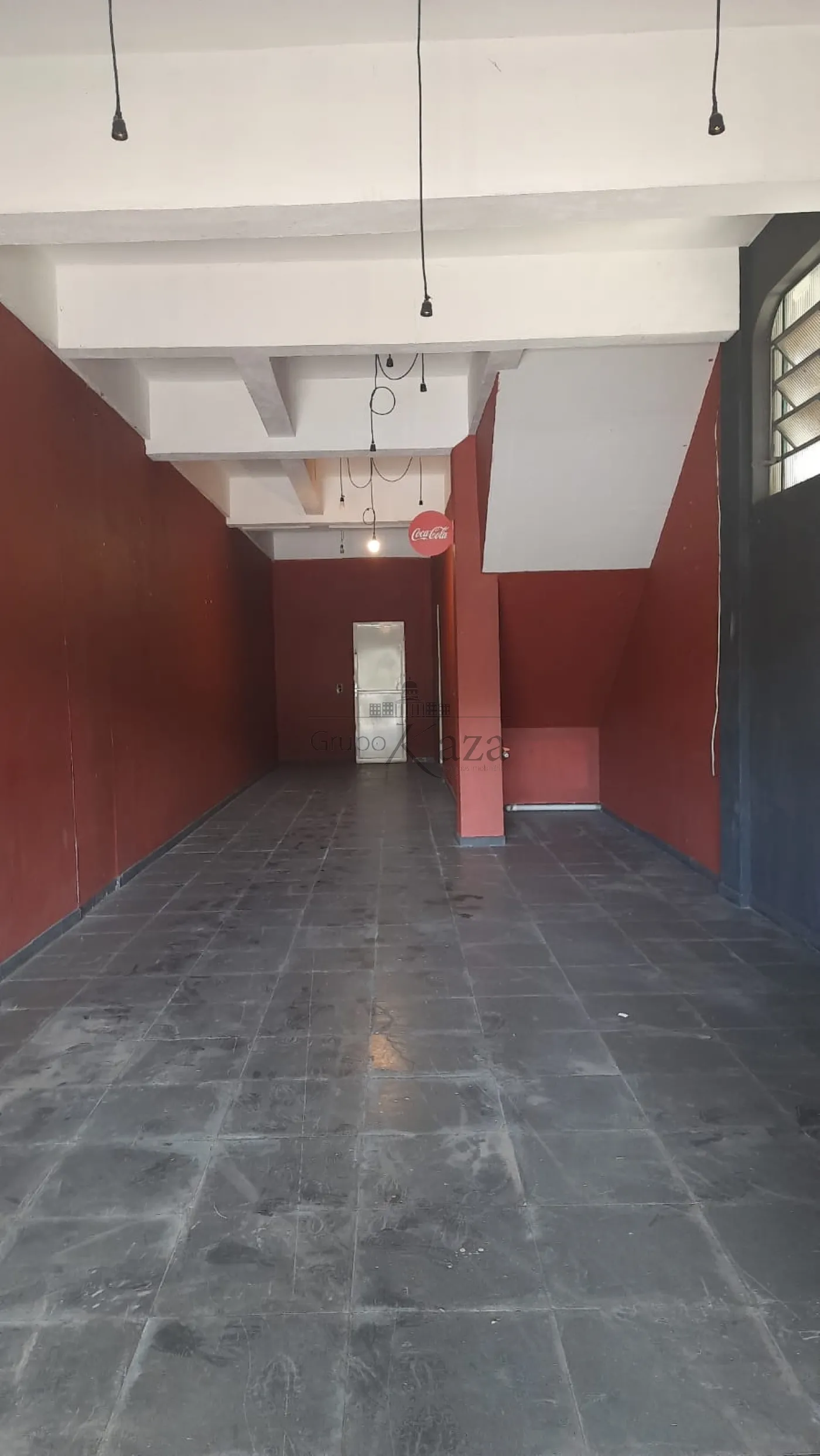 Foto 1 de Casa Comercial  Residencial em Jardim Torrão de Ouro, São José dos Campos - imagem 1