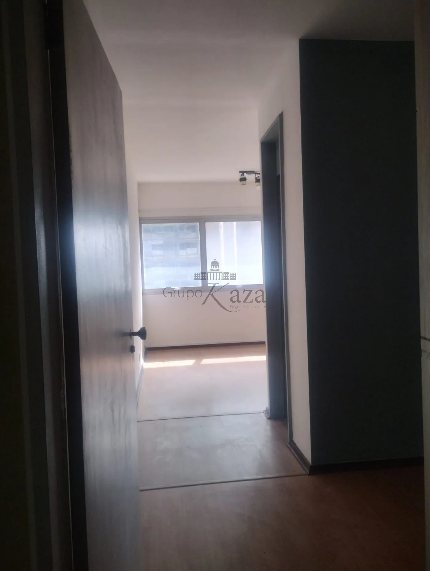 Foto 4 de Comercial Sala Condomínio em Centro, São José dos Campos - imagem 4