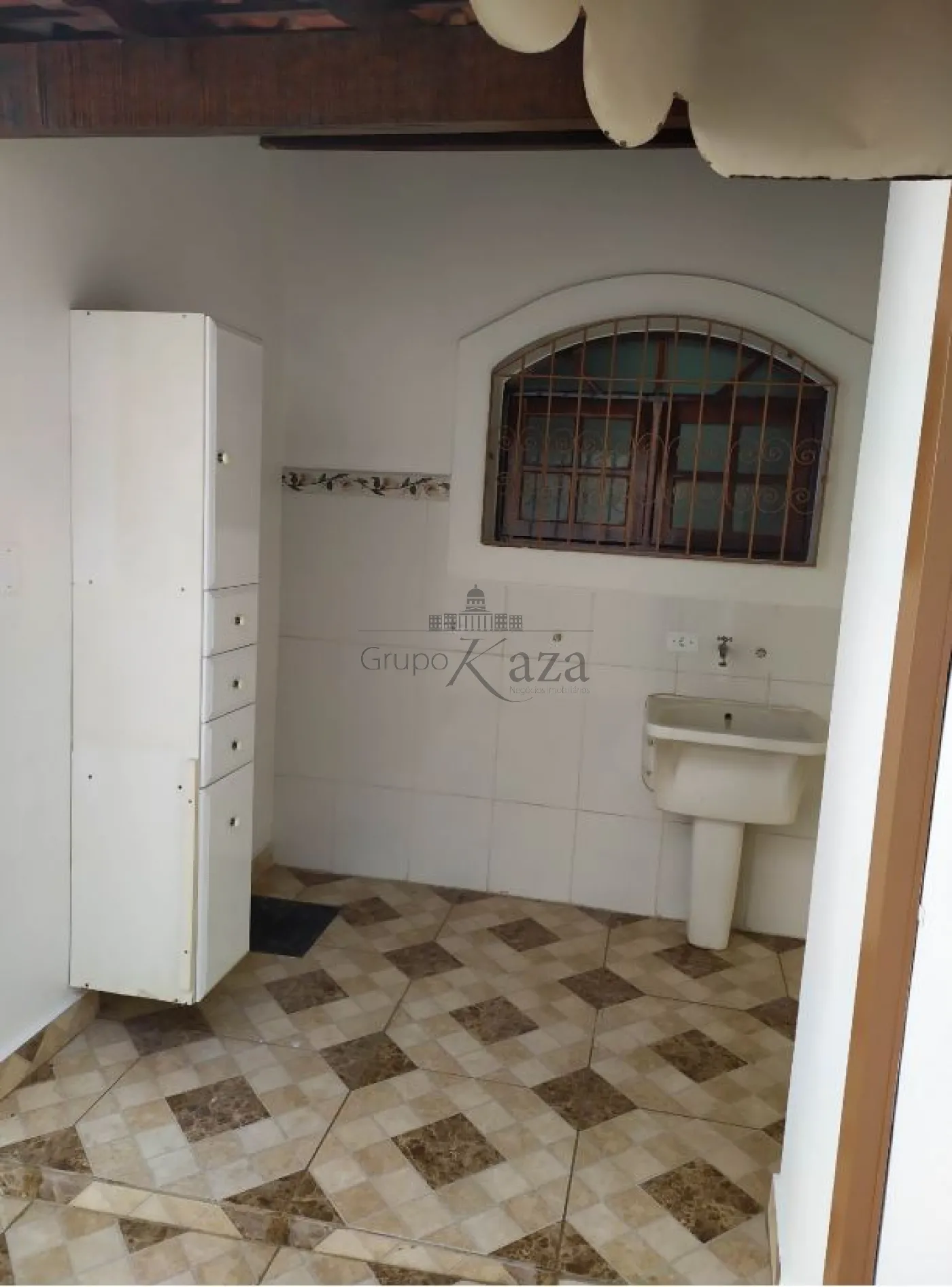Foto 17 de Casa Padrão em Parque Brasil, Jacareí - imagem 17