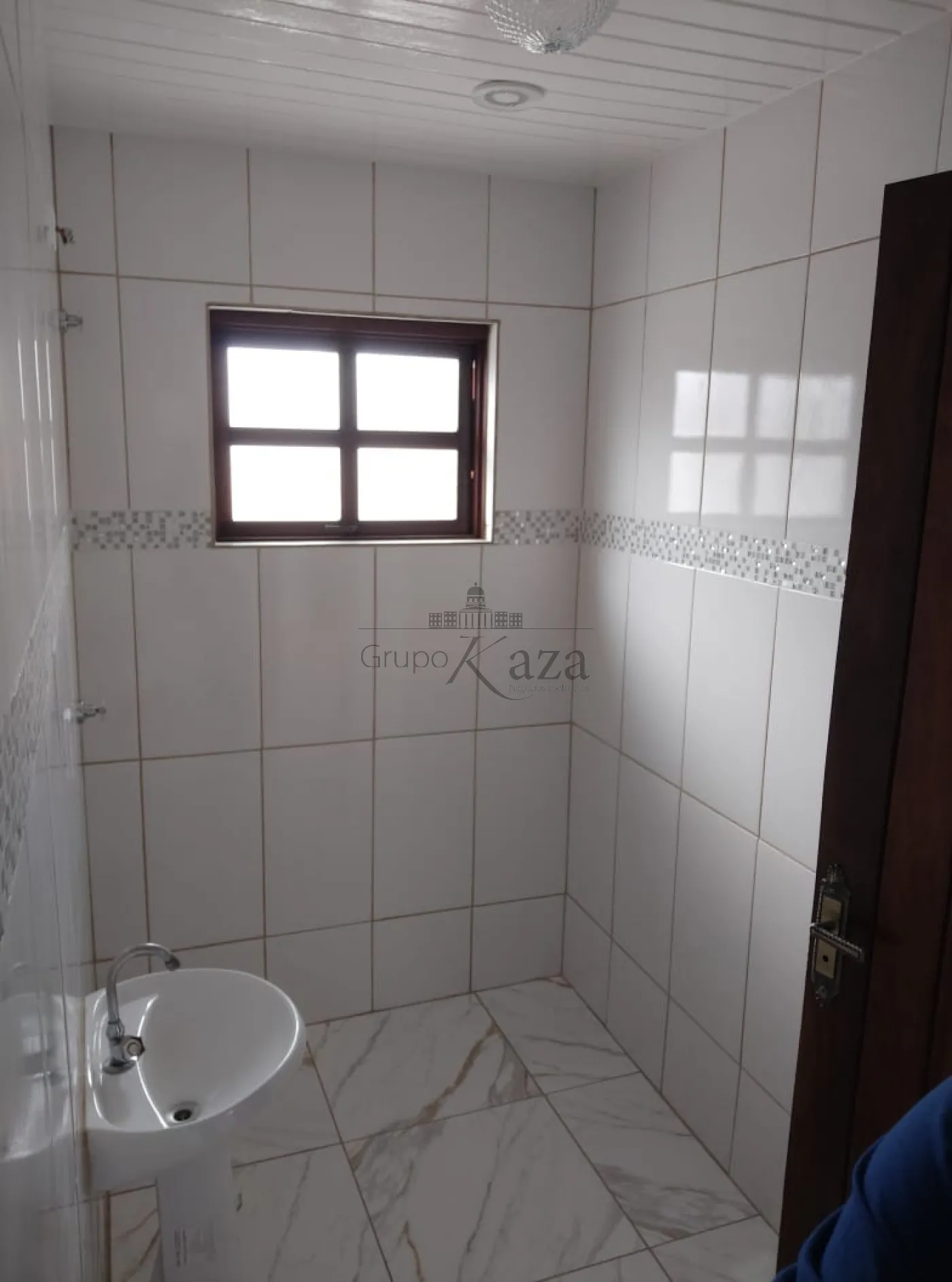 Foto 37 de Casa Padrão em Parque Brasil, Jacareí - imagem 37