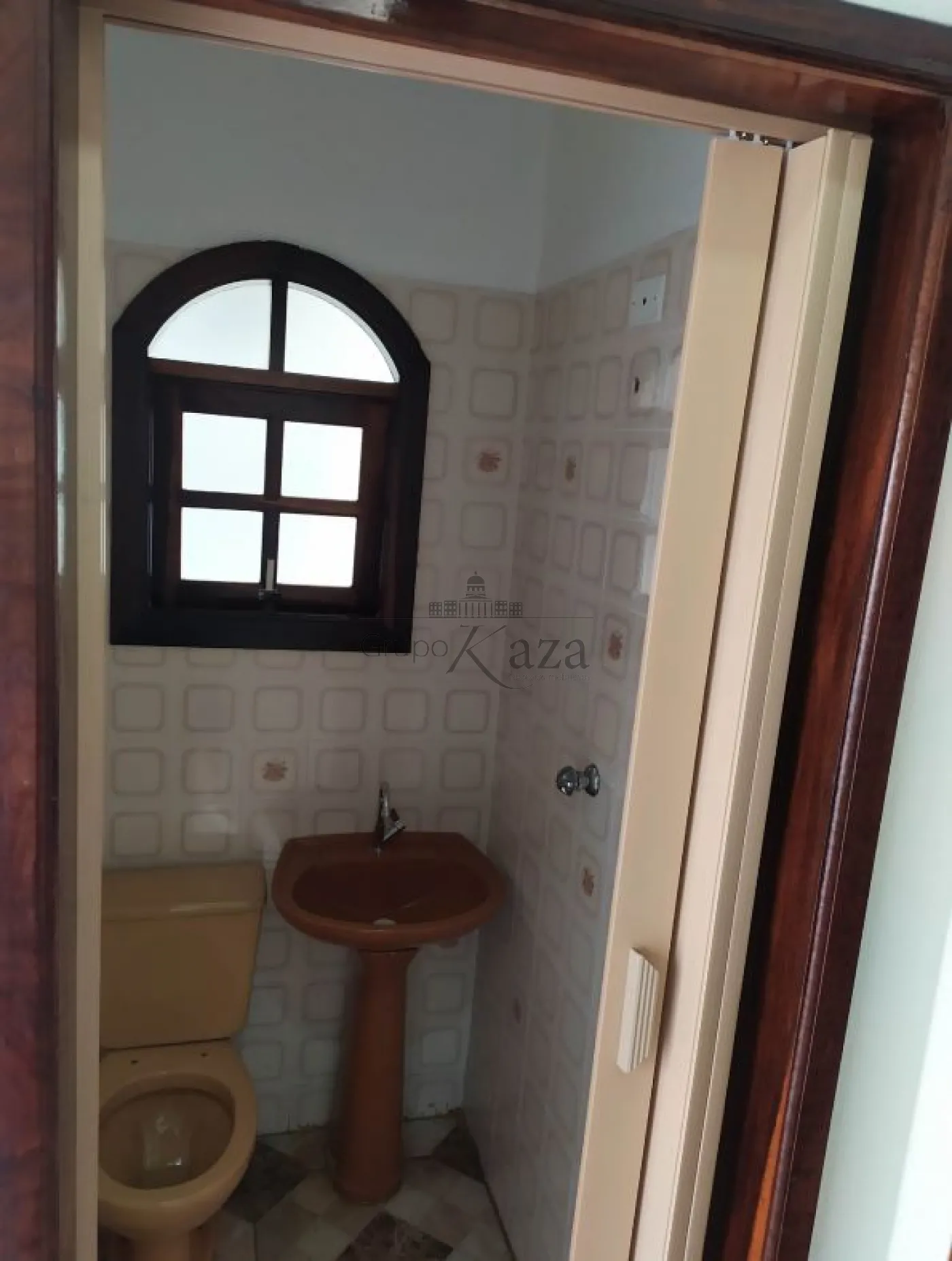 Foto 18 de Casa Padrão em Parque Brasil, Jacareí - imagem 18