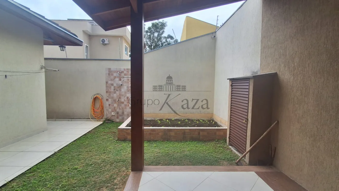Foto 17 de Casa Térrea em Loteamento Villa Branca, Jacareí - imagem 17