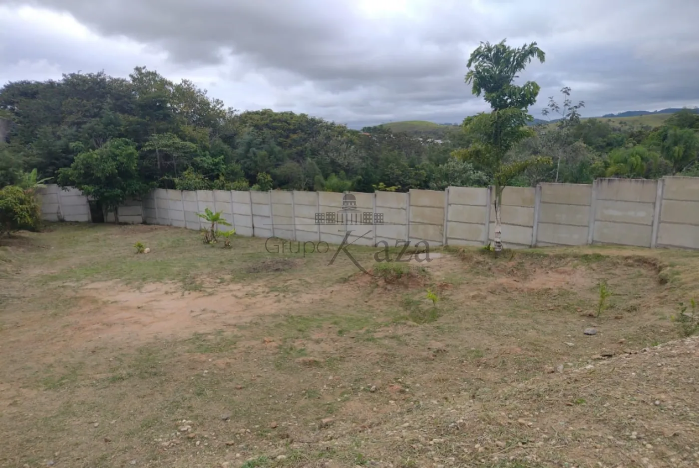 Foto 1 de Terreno Condomínio em Estrada do Tanquinho Chacaras Guararema, Jacareí - imagem 1