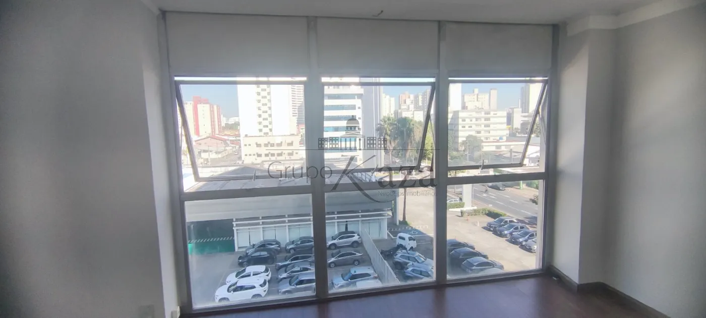 Foto 3 de Comercial Sala Condomínio em Jardim São Dimas, São José dos Campos - imagem 3