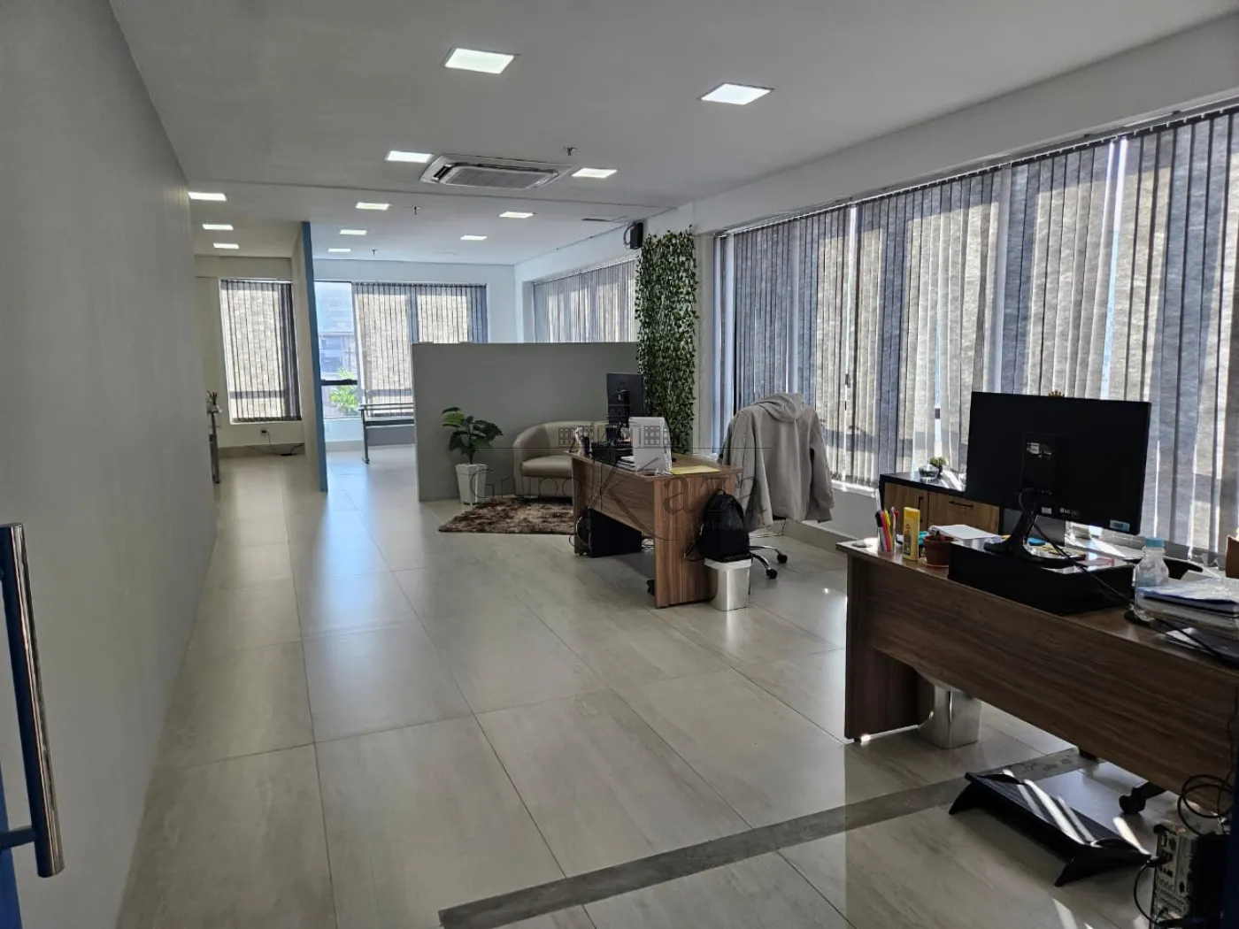 Foto 5 de Comercial Sala Condomínio em Centro, São José dos Campos - imagem 5
