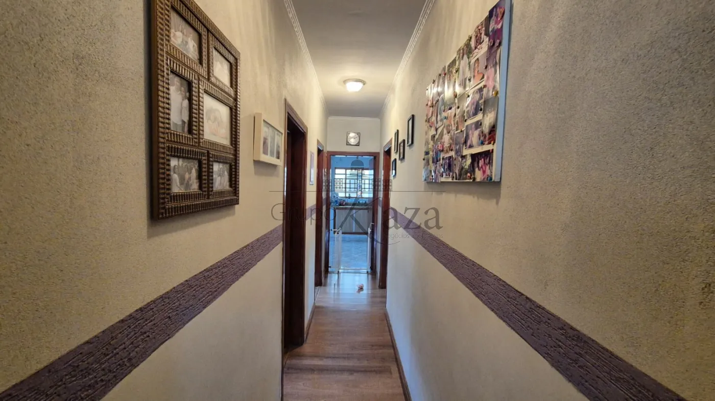 Foto 4 de Casa Padrão em Jardim Emilia, Jacareí - imagem 4