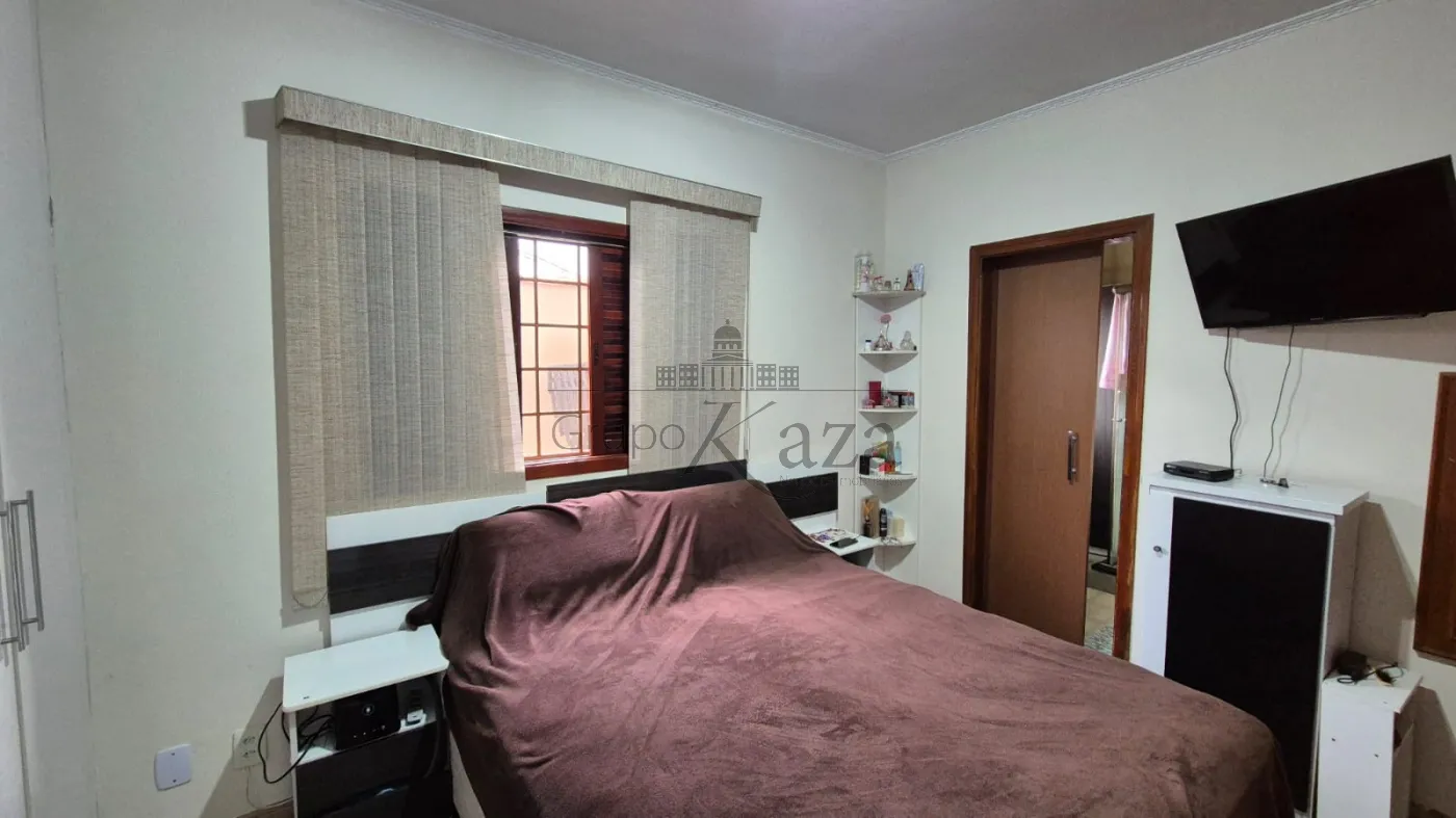 Foto 7 de Casa Padrão em Jardim Emilia, Jacareí - imagem 7