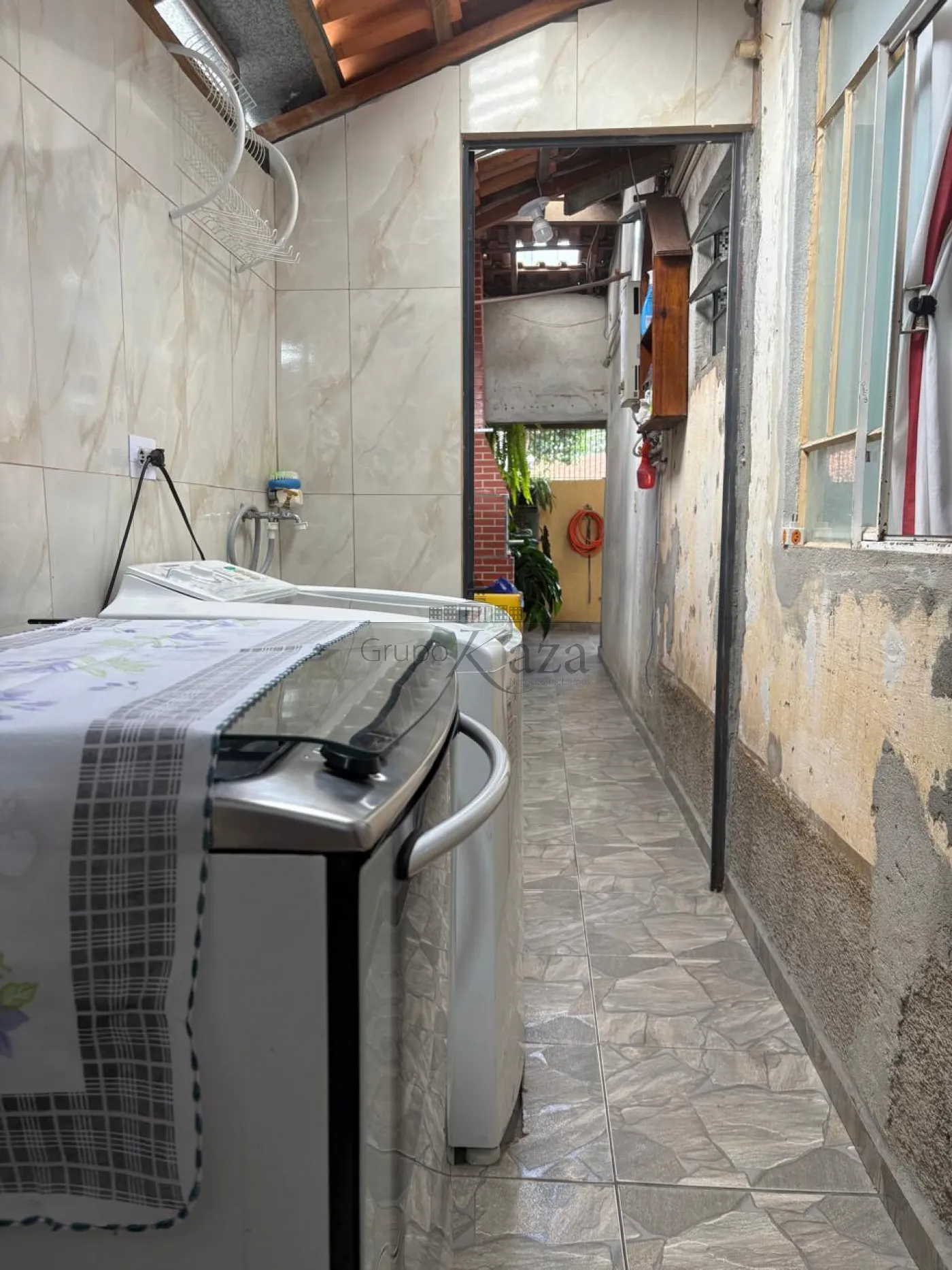 Foto 16 de Casa Padrão em Conjunto Residencial Dom Pedro I, São José dos Campos - imagem 16
