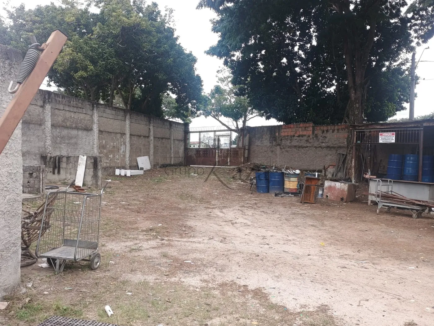 Foto 3 de Terreno Padrão em Cidade Morumbi, São José dos Campos - imagem 3