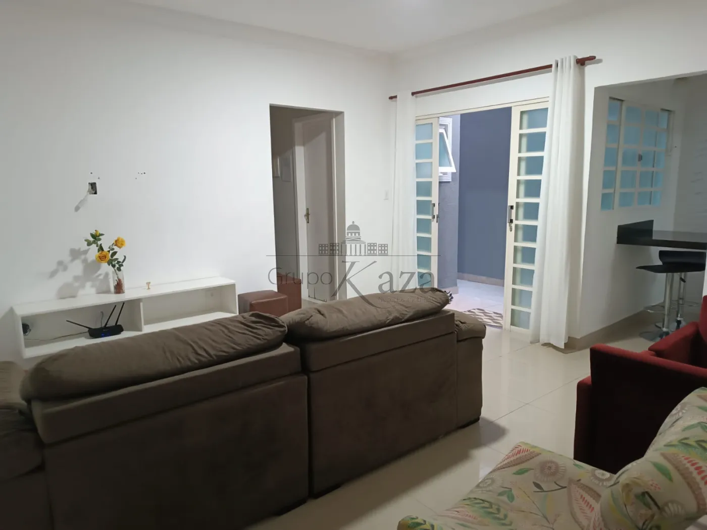 Foto 2 de Casa Padrão em Vila das Flores, São José dos Campos - imagem 2 Foto 2 de Casa Padrão em Vila das Flores, São José dos Campos - imagem 2