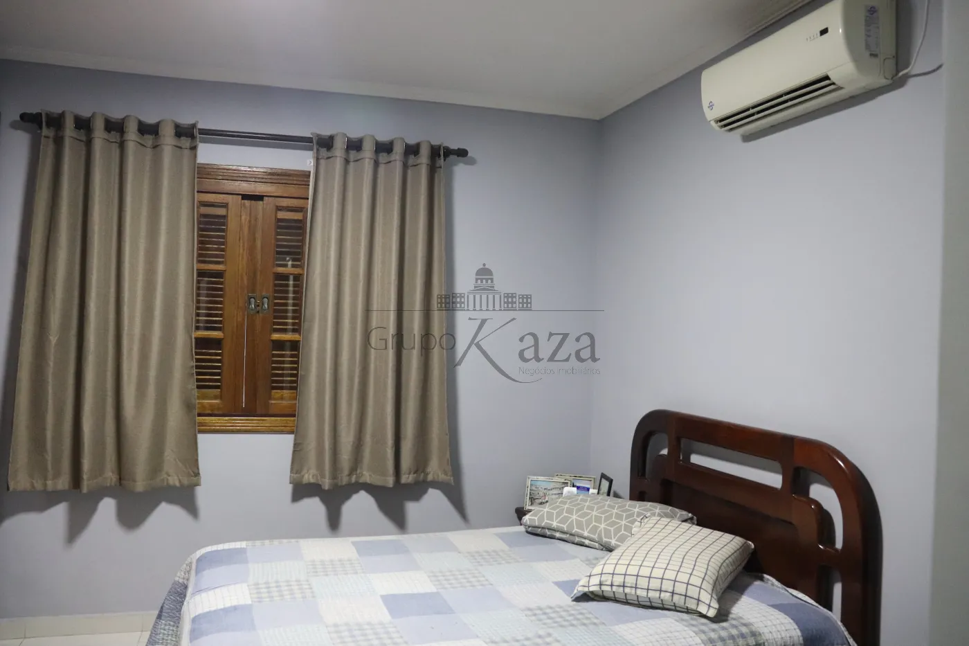 Foto 16 de Casa Sobrado em Jardim das Indústrias, São José dos Campos - imagem 16