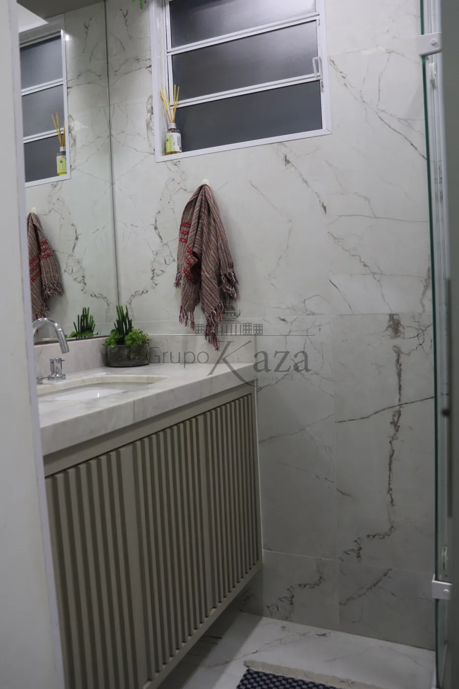 Foto 17 de Casa Sobrado em Jardim das Indústrias, São José dos Campos - imagem 17