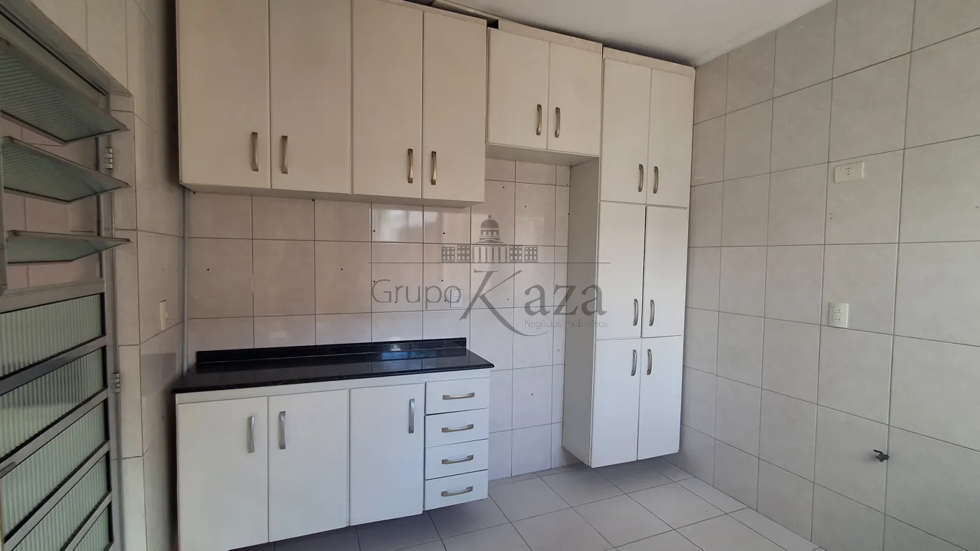 Foto 5 de Casa Padrão em Jardim Santa Maria, Jacareí - imagem 5