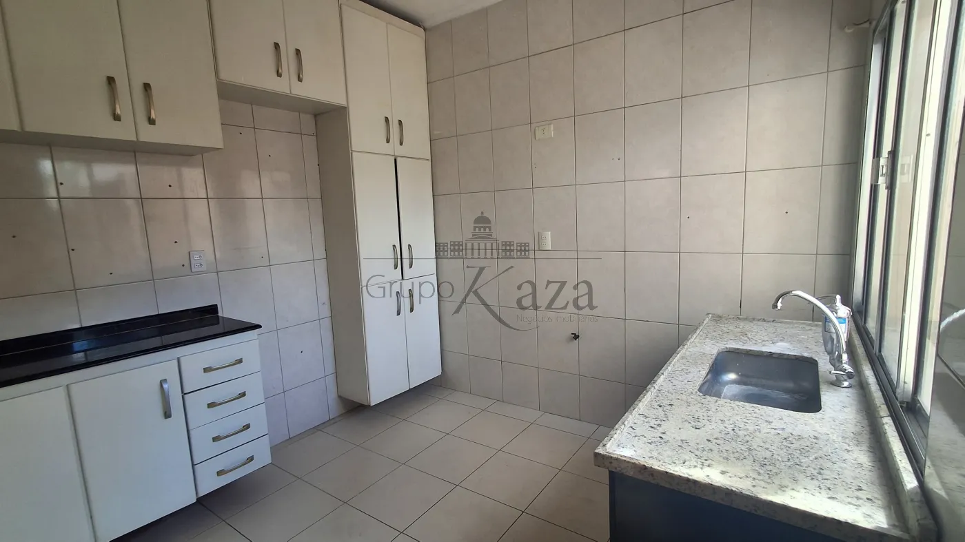 Foto 6 de Casa Padrão em Jardim Santa Maria, Jacareí - imagem 6