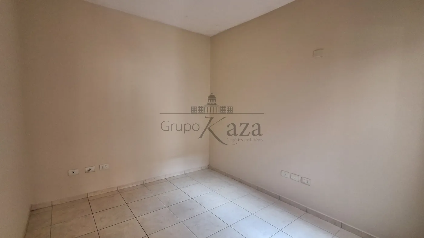Foto 11 de Casa Padrão em Jardim Santa Maria, Jacareí - imagem 11