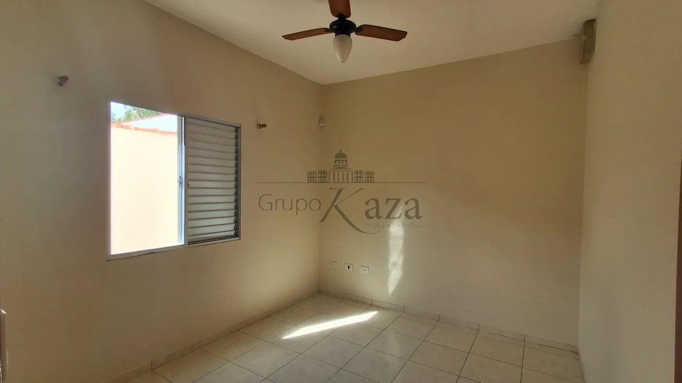 Foto 7 de Casa Padrão em Jardim Santa Maria, Jacareí - imagem 7