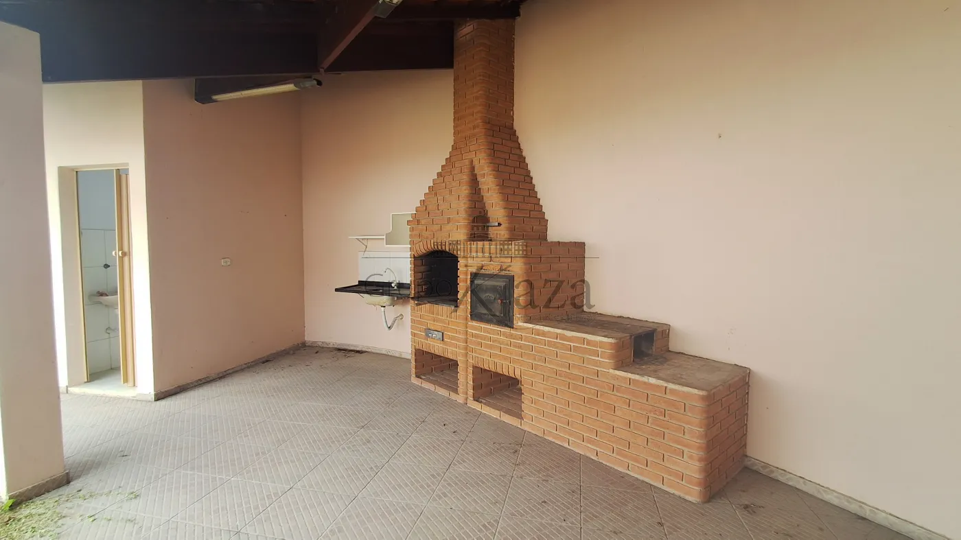 Foto 16 de Casa Padrão em Jardim Santa Maria, Jacareí - imagem 16